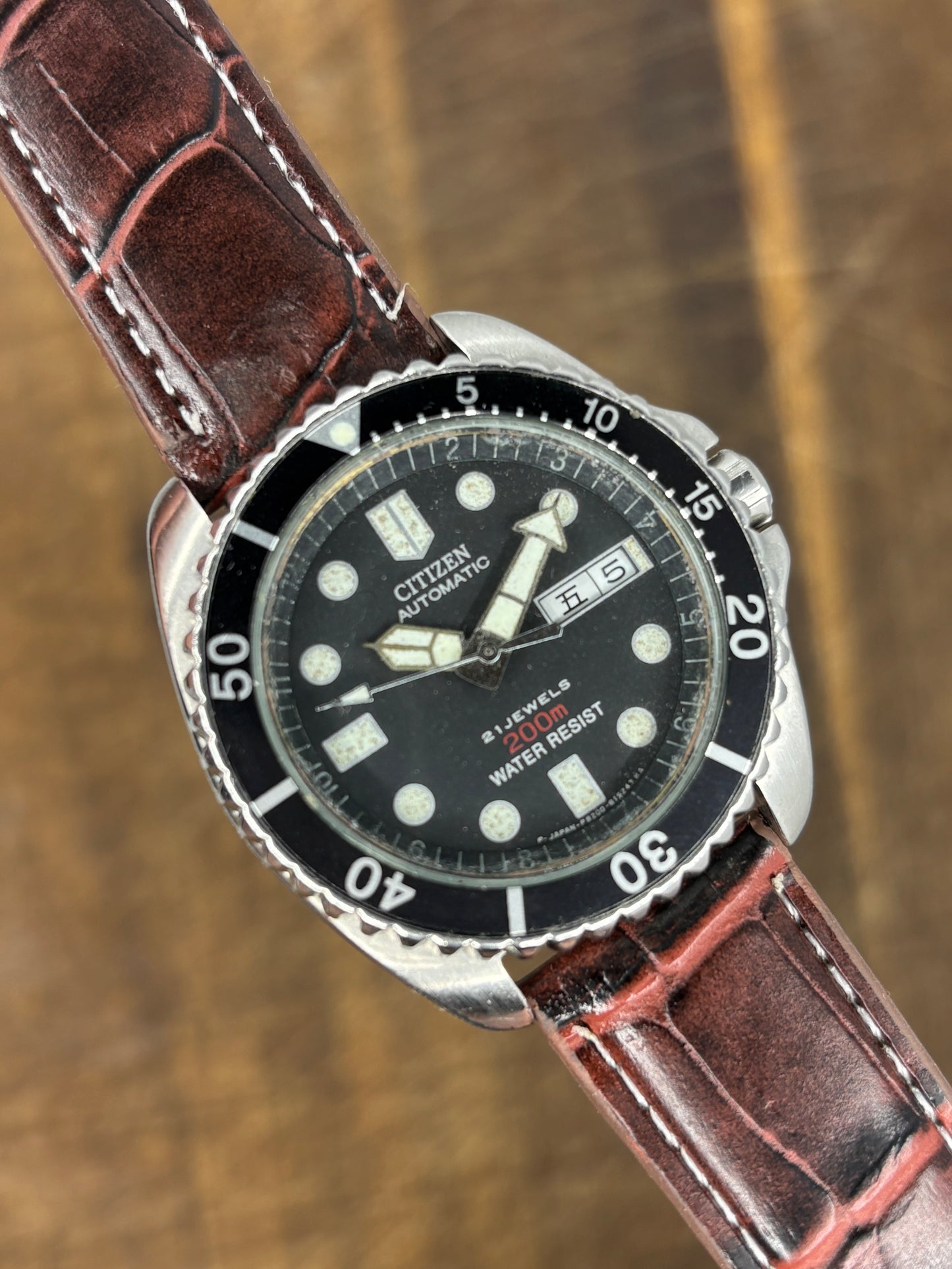 Citizen Automatic Diver 200m | Black Bezel | Red Date Text | Vintage Tool Watch Japanese