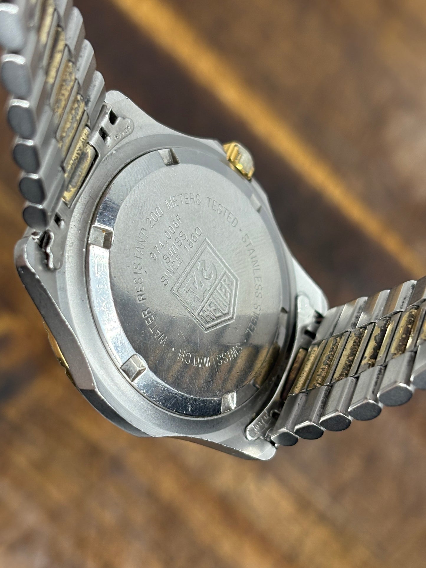 TAG Heuer Professional 200m Quartz