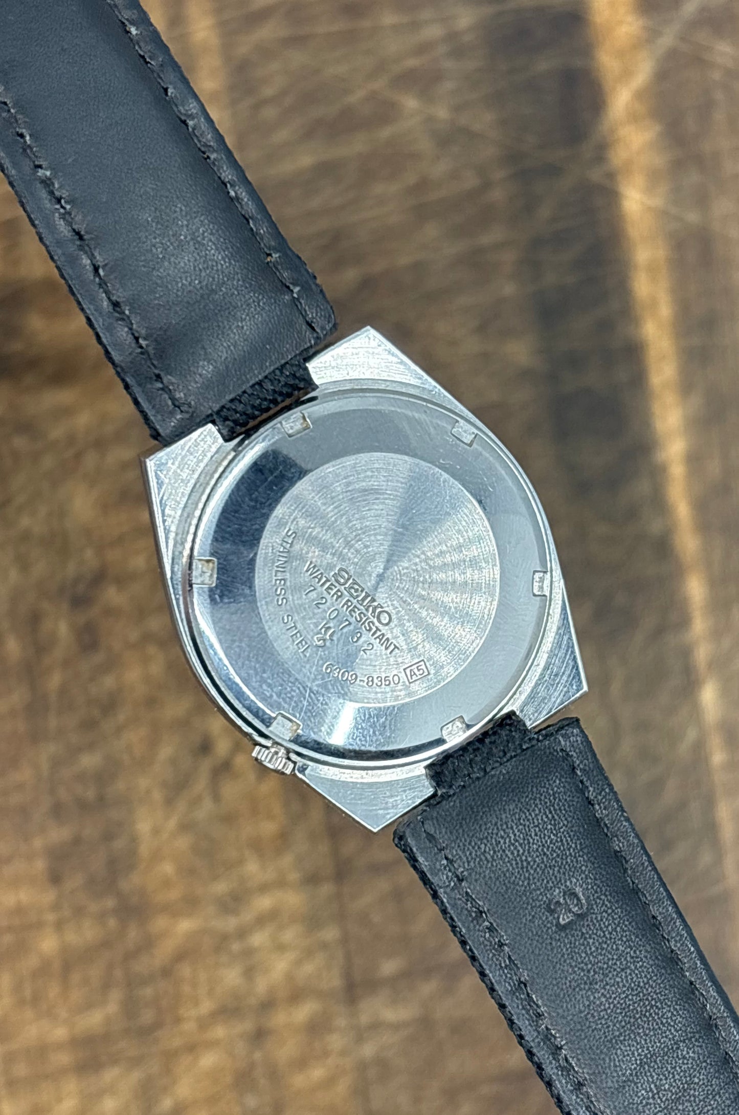 Seiko 5 Vintage Automatic Black Dial Wristwatch Day-Date
