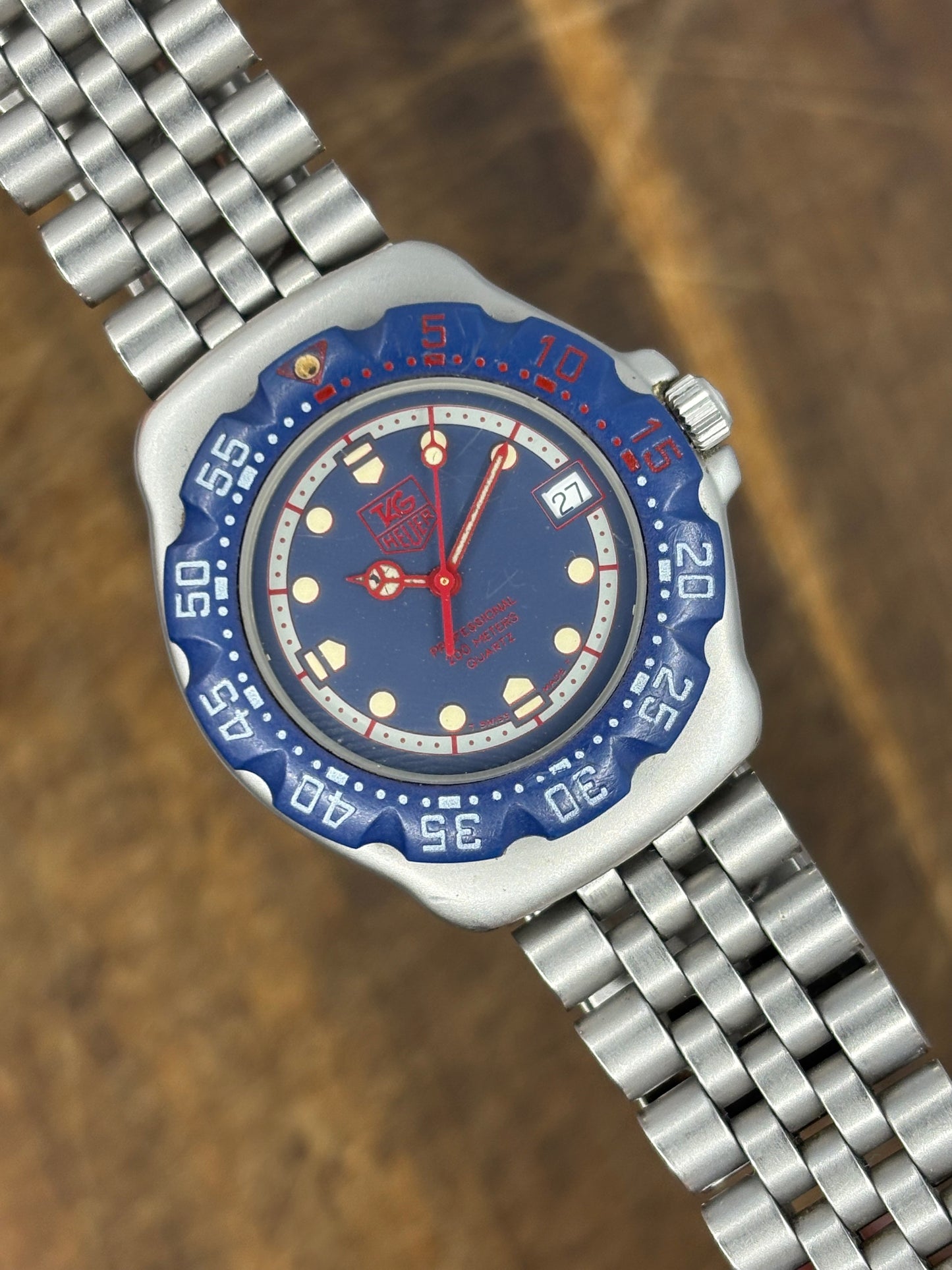 TAG Heuer Formula 1 WAC111F-0 – Blue & Red Diver Quartz (200M)