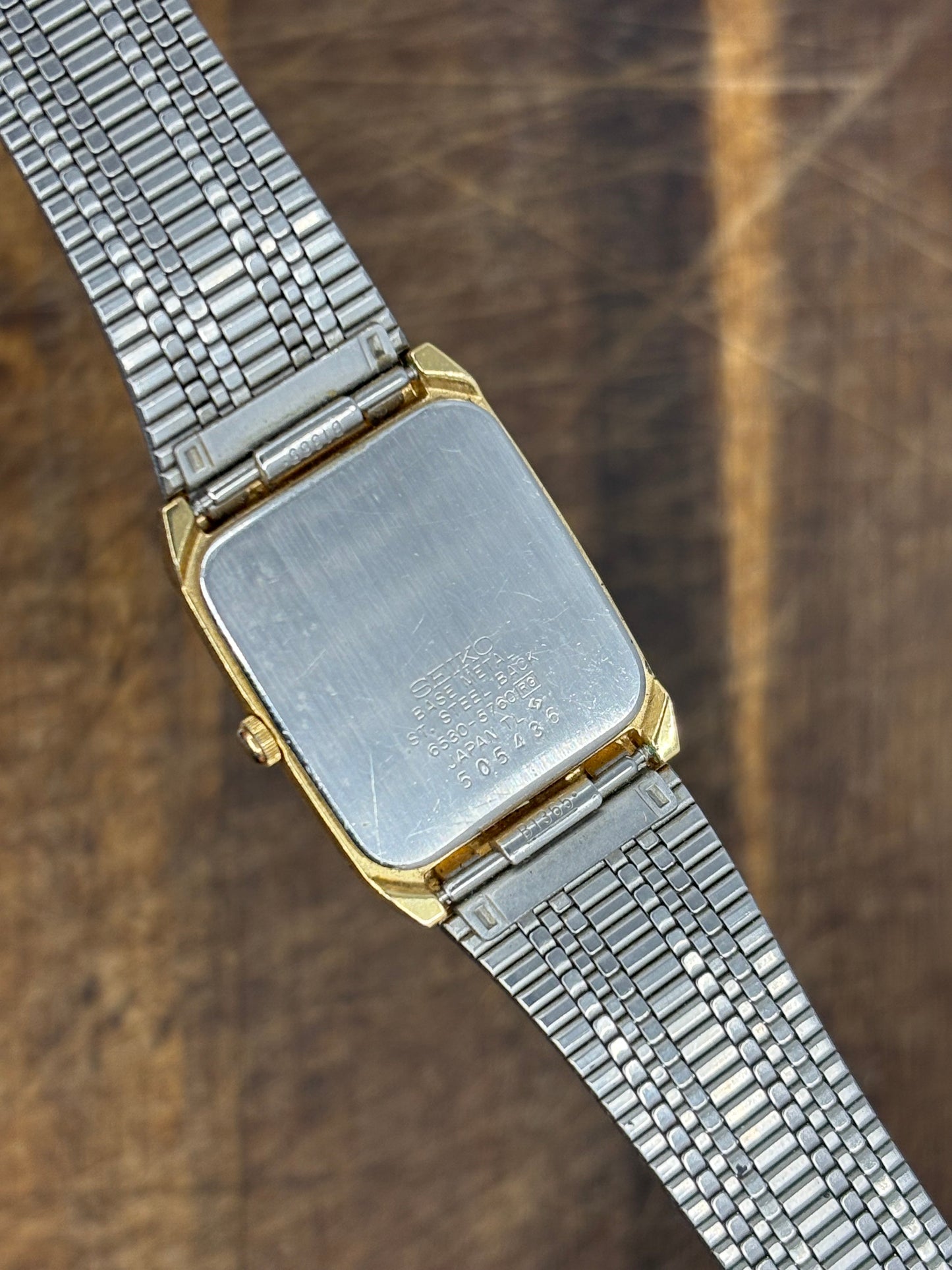 Seiko Tank Gold Quartz (1980s Retro Edition)