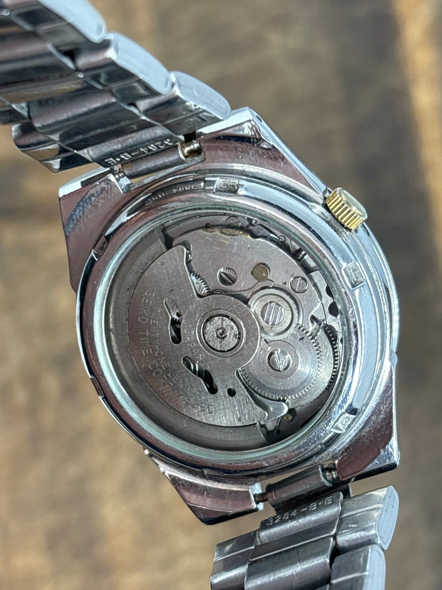Seiko 5 Automatic 21 Jewels – Gold Dial – Vintage Men’s Watch