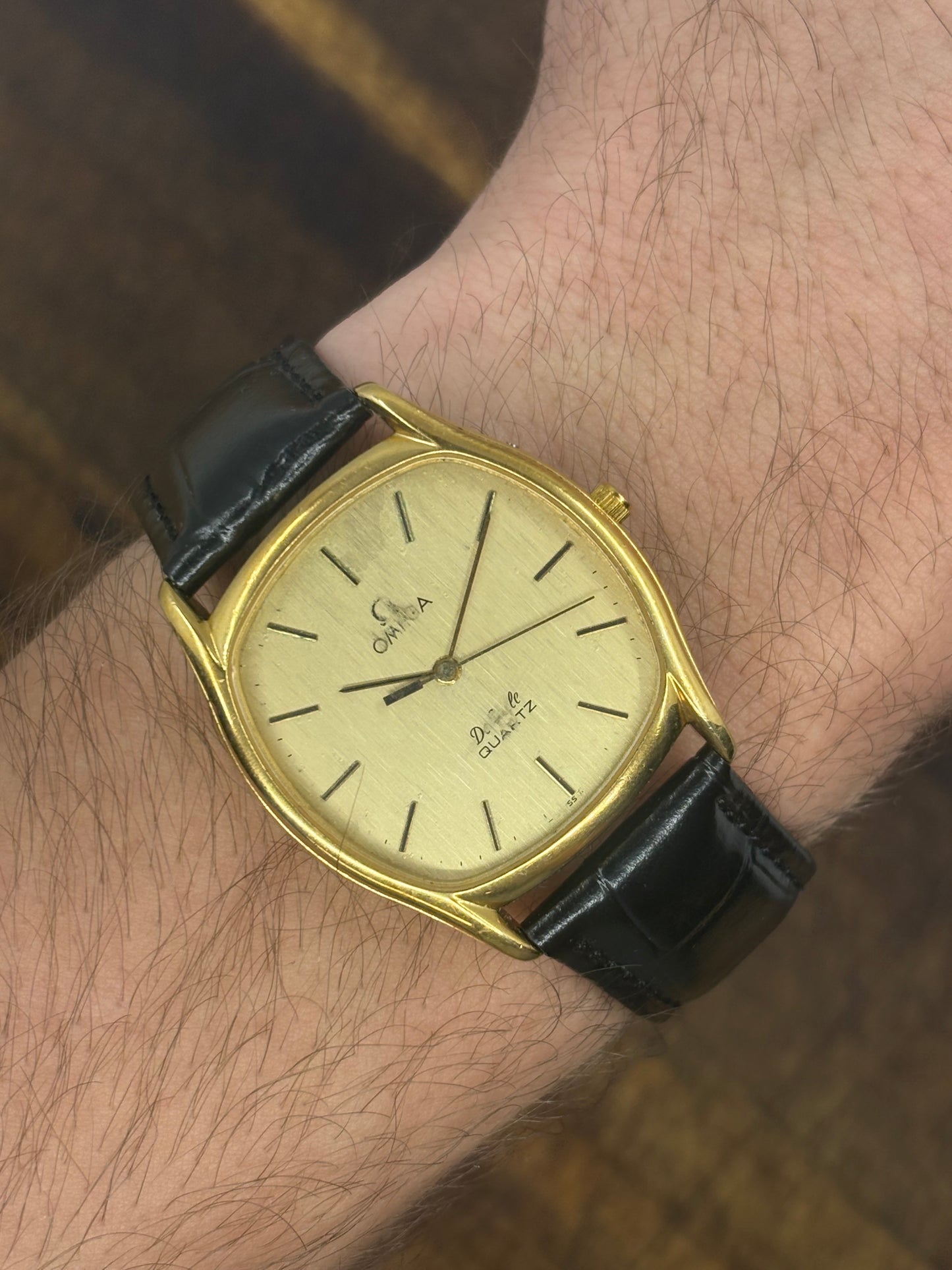 Omega De Ville Quartz Gold-Tone – Champagne Dial