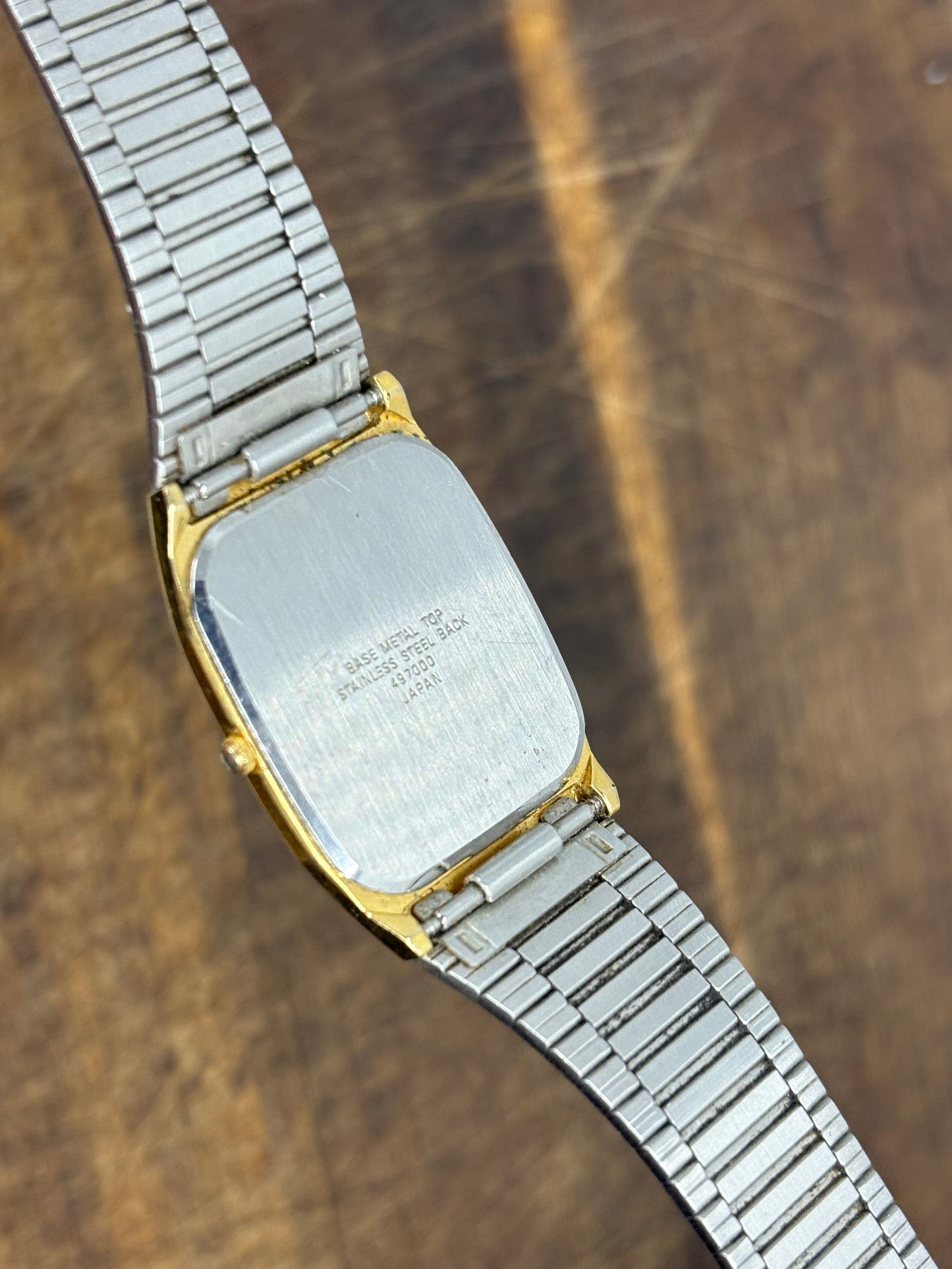Accurist Quartz – Smokey Gradient Dial