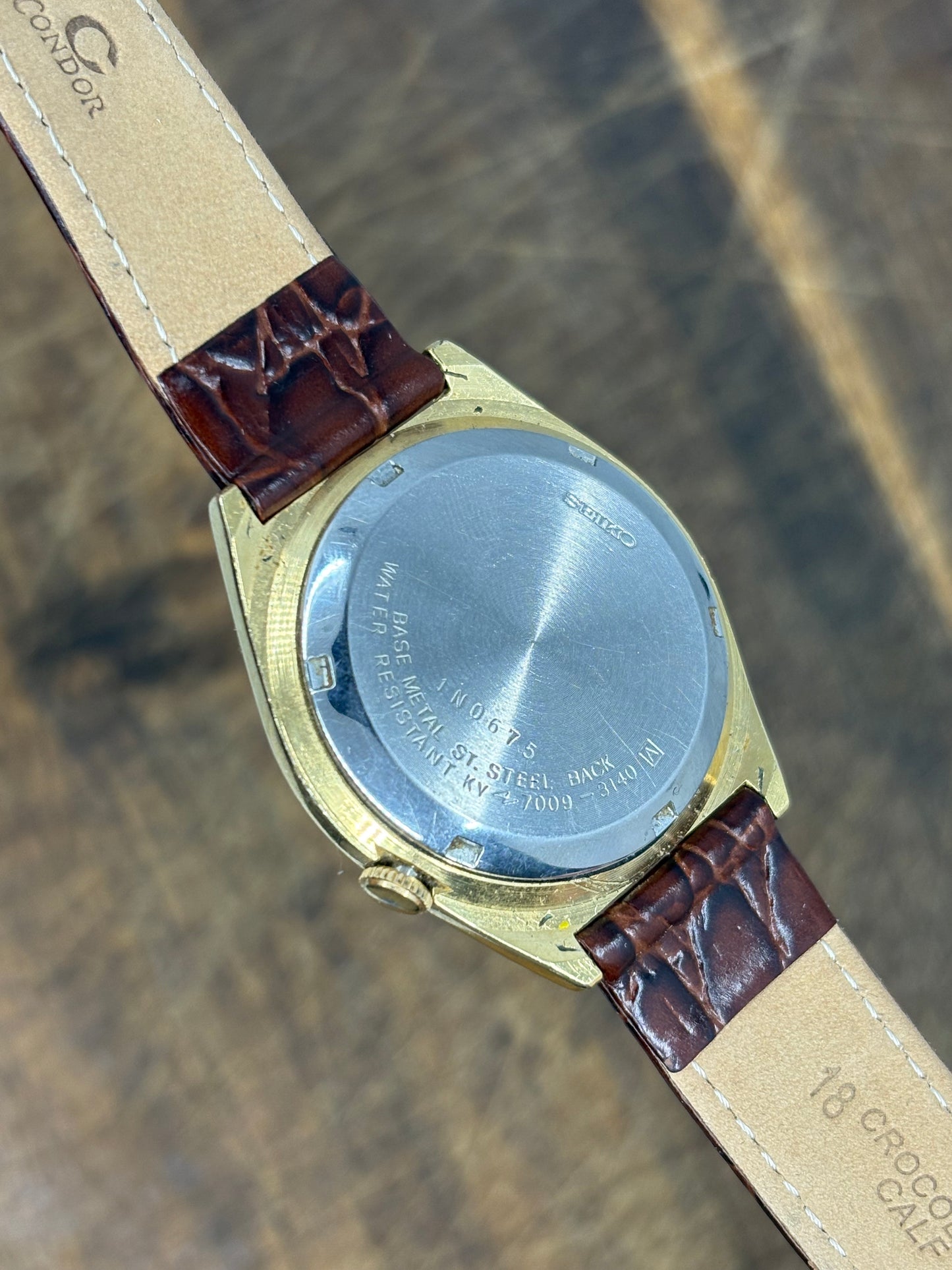 Seiko 5 Automatic – Gold Tone Day-Date – Vintage