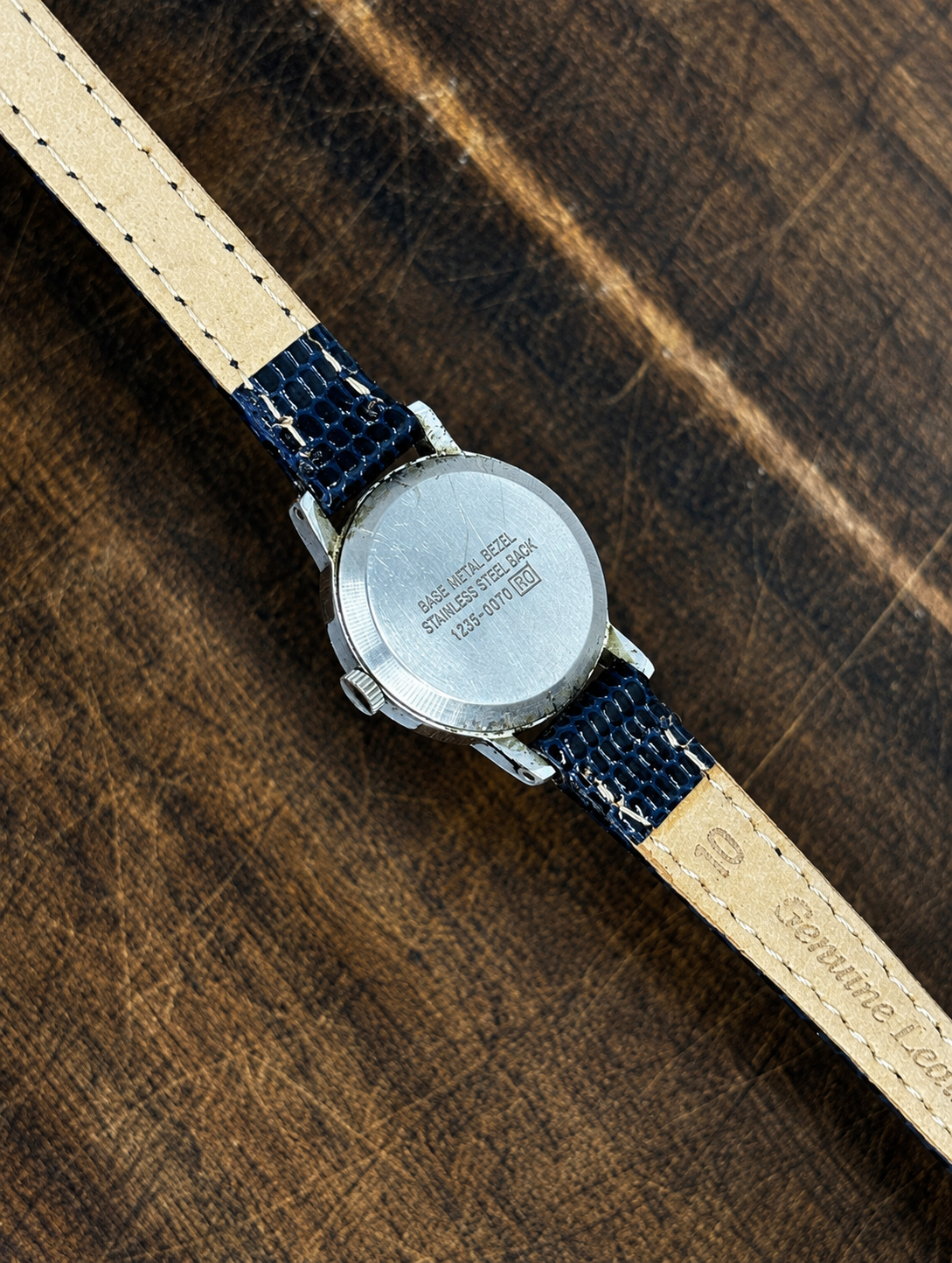 Vintage Lorus Ladies Quartz Watch | White Dial | Silver Tone Case | Blue Textured Leather Strap