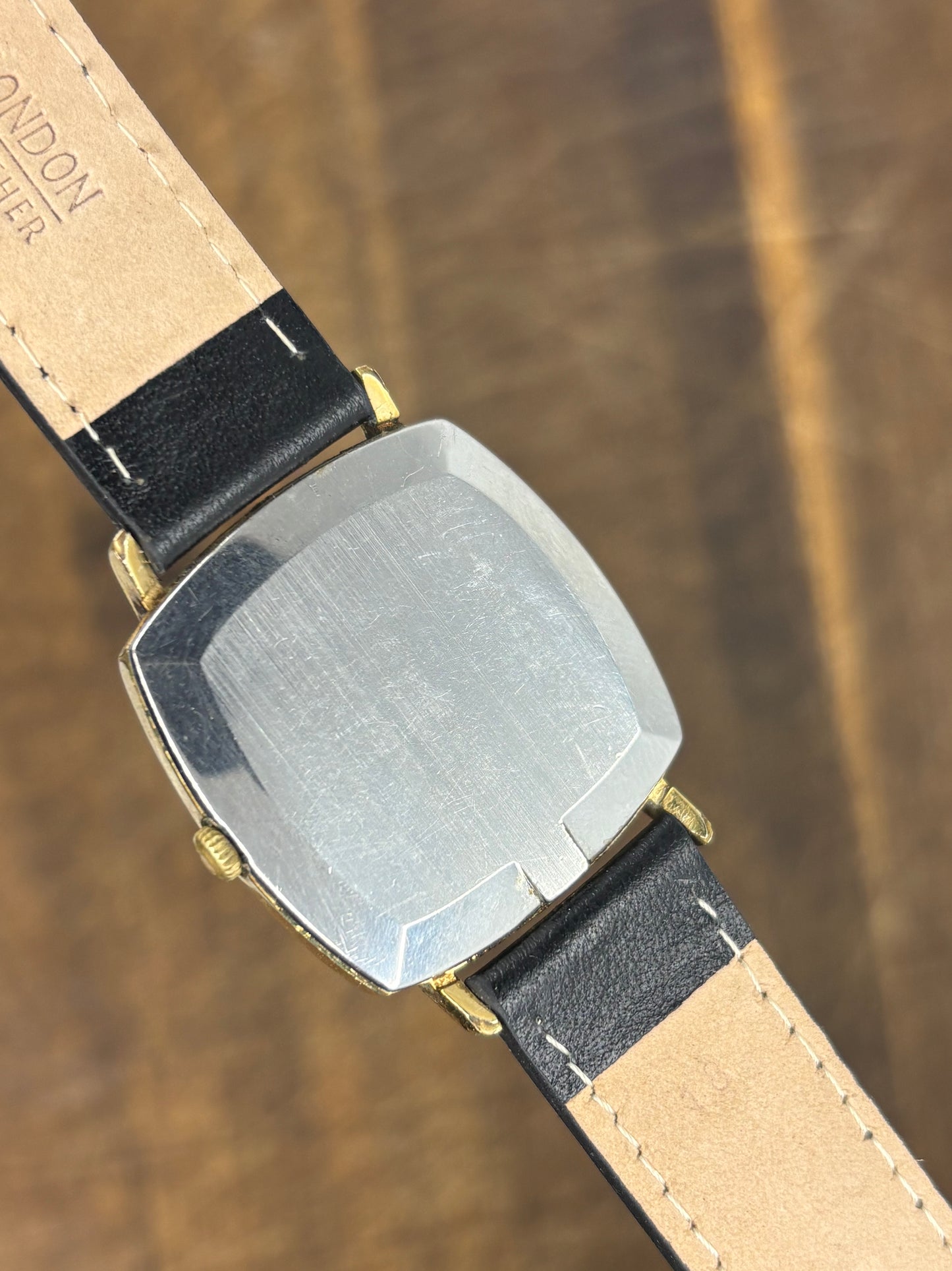 Omega Genève | Gold-Tone Square Case | Silver Dial | Date | Dress Watch
