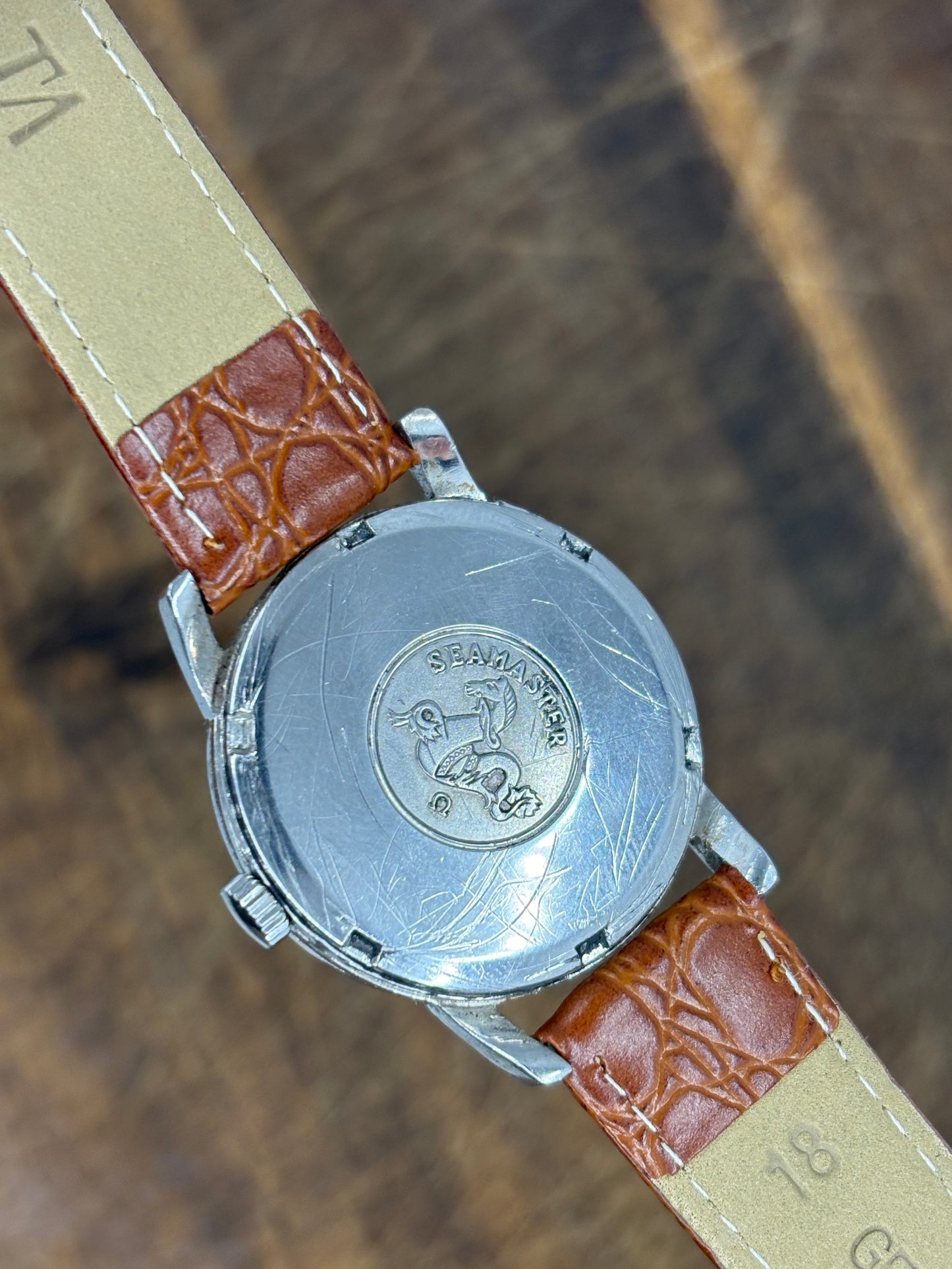 Omega Seamaster Automatic with a DYNAMIC Orange hand – Vintage