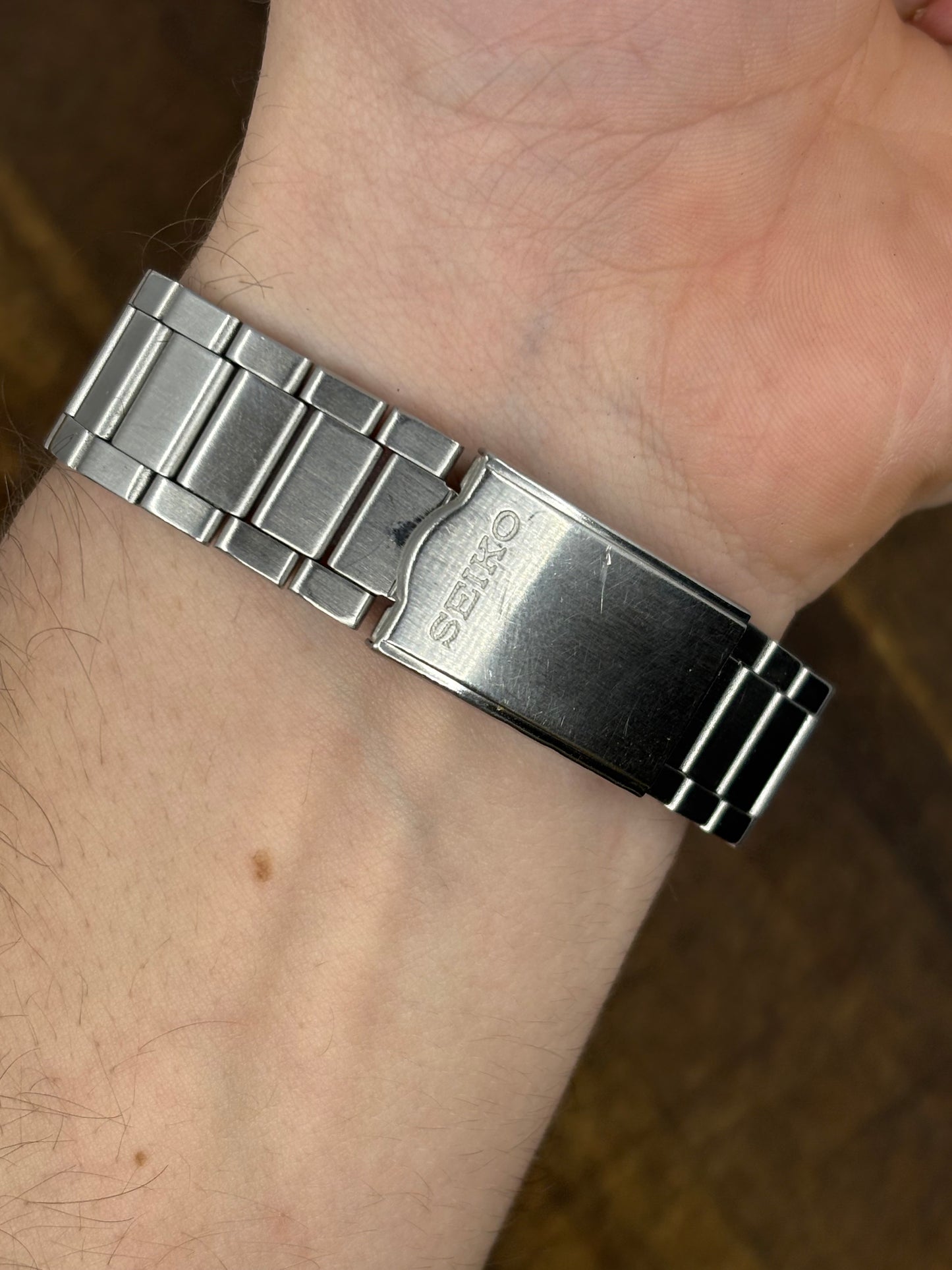 Seiko 5 Automatic (Textured Dial, Gold Accents)