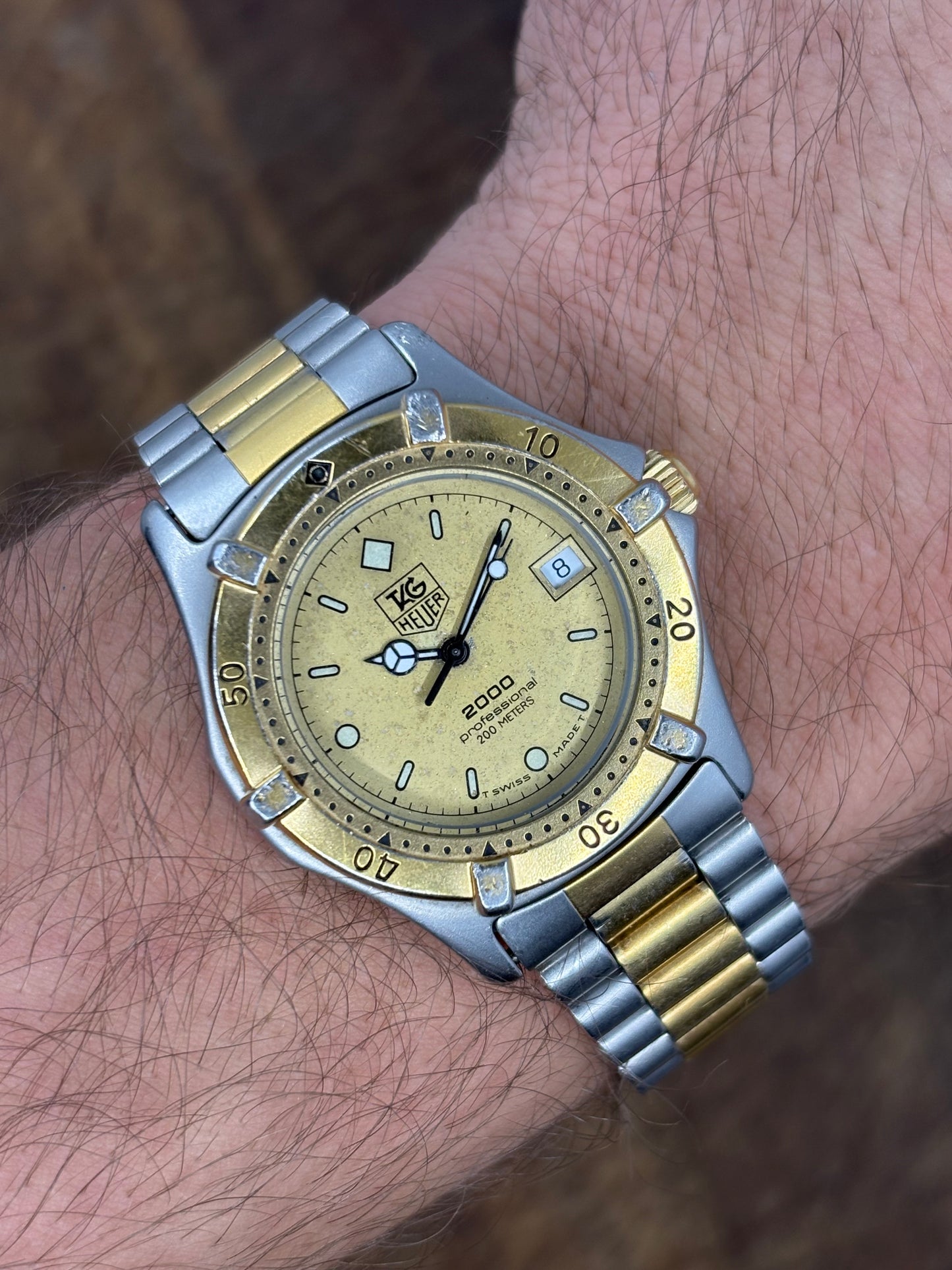 TAG Heuer 2000 Professional Quartz – Two-Tone Diver – Vintage