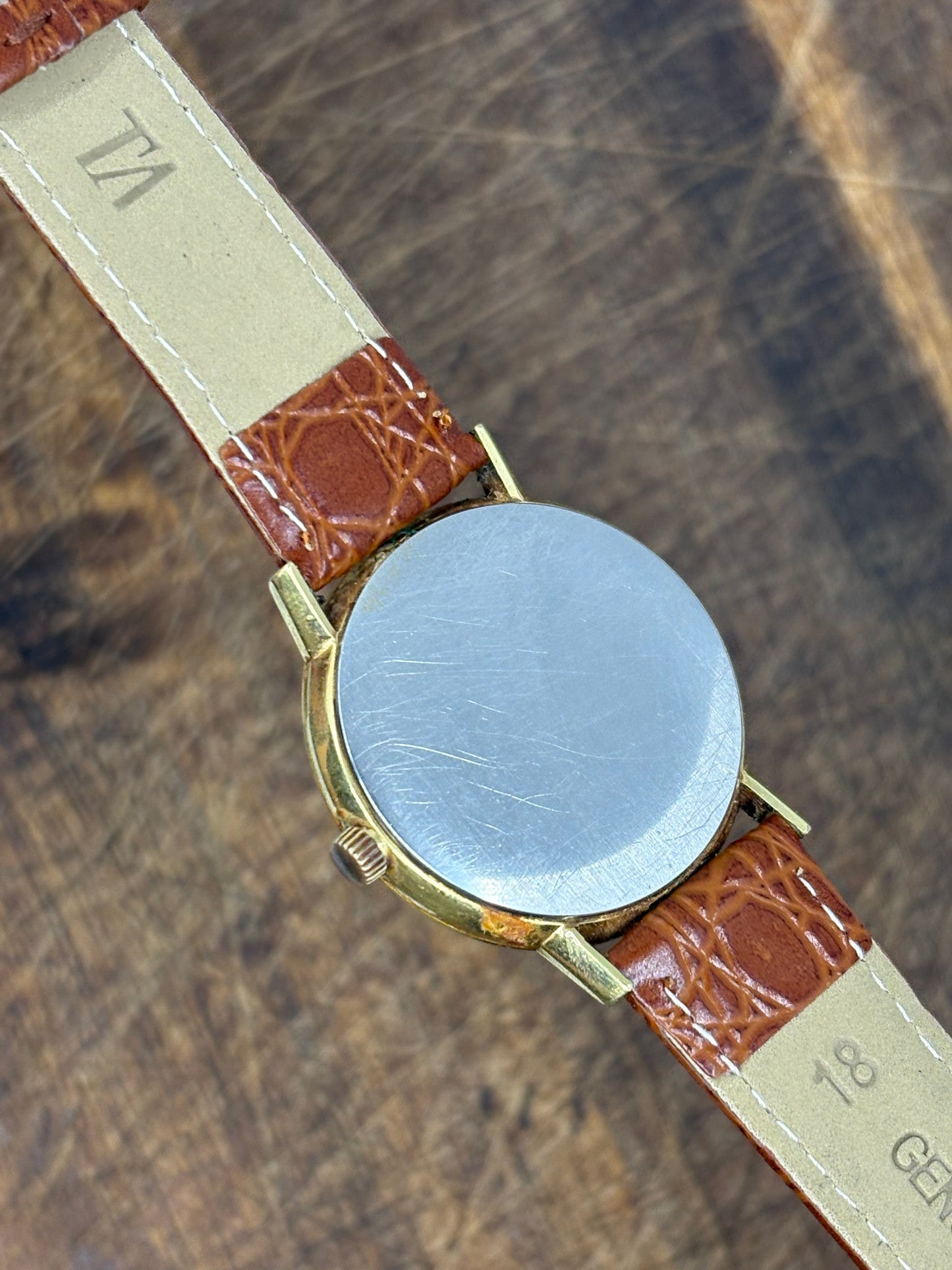 Omega Genève Manual Wind – Gold Tone – Vintage Dress Watch