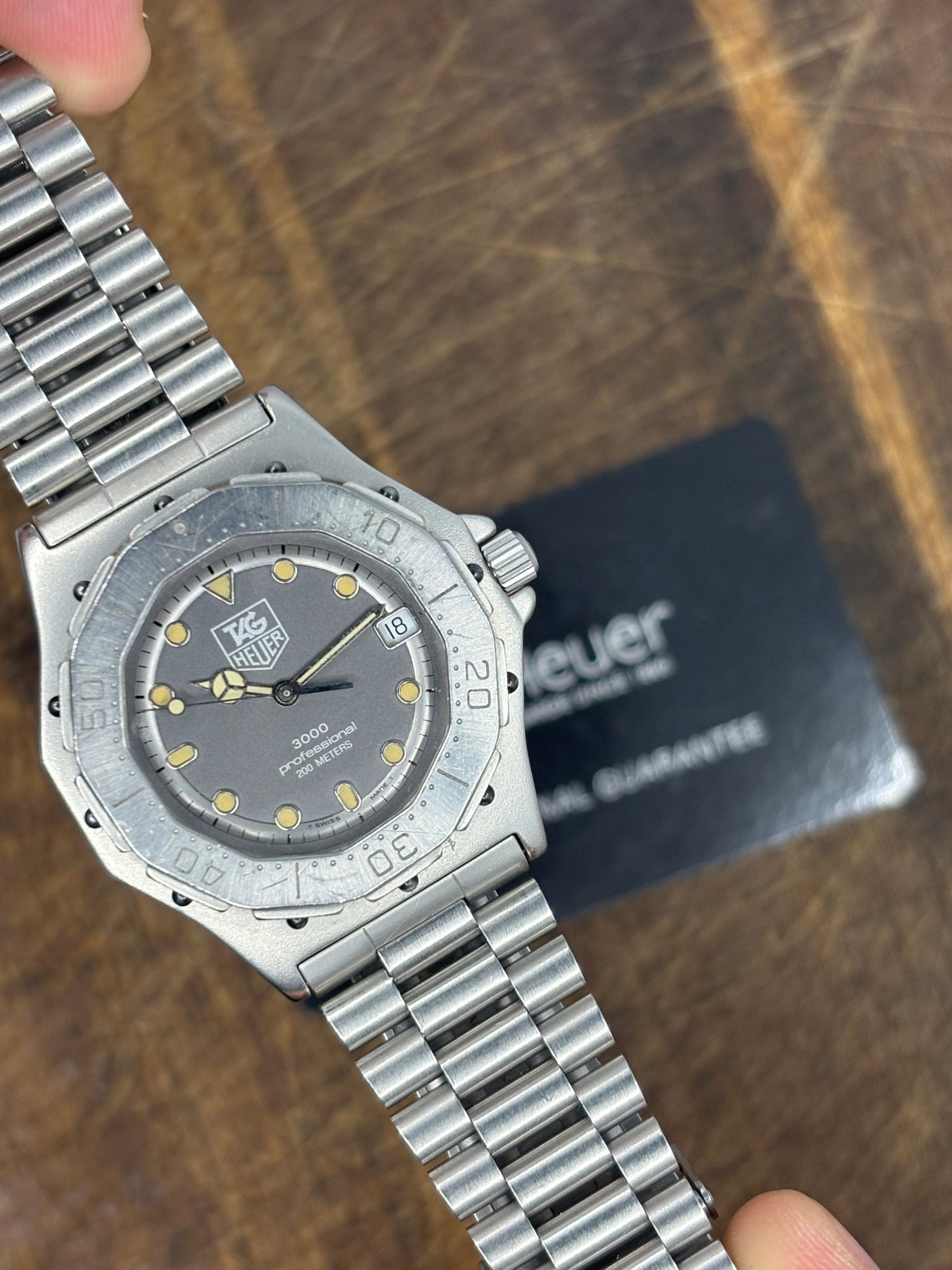 TAG Heuer 3000 Quartz Dive Watch – 200m Professional, Grey Dial, 1980s Watch
