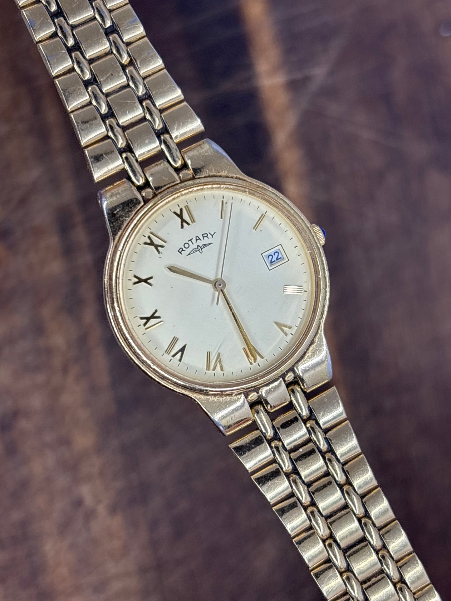 Rotary Quartz – Gold Roman Numeral Dial