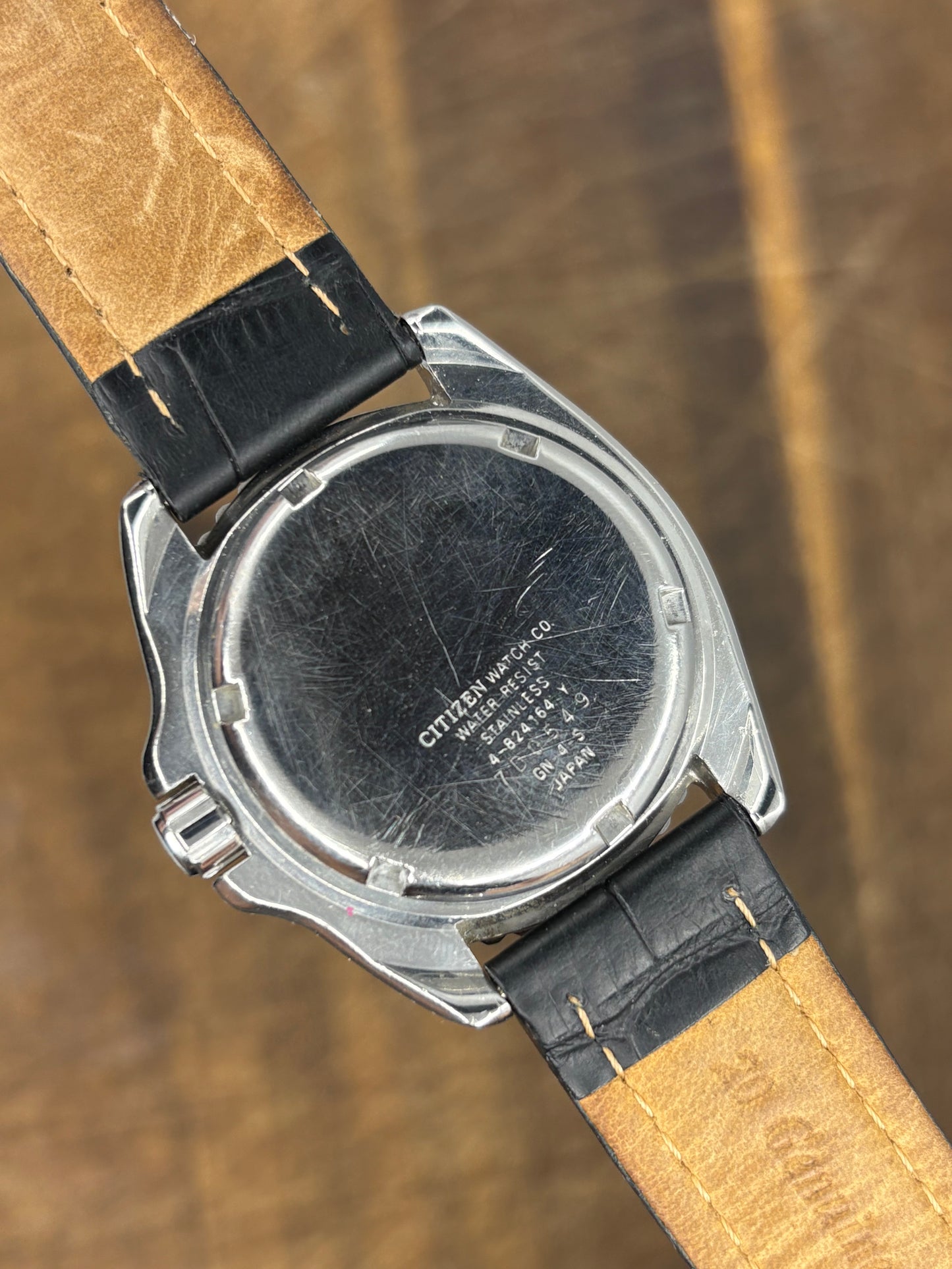 Citizen Automatic Diver WR200 | Black Dial | Arabic Day | Pink WR Text