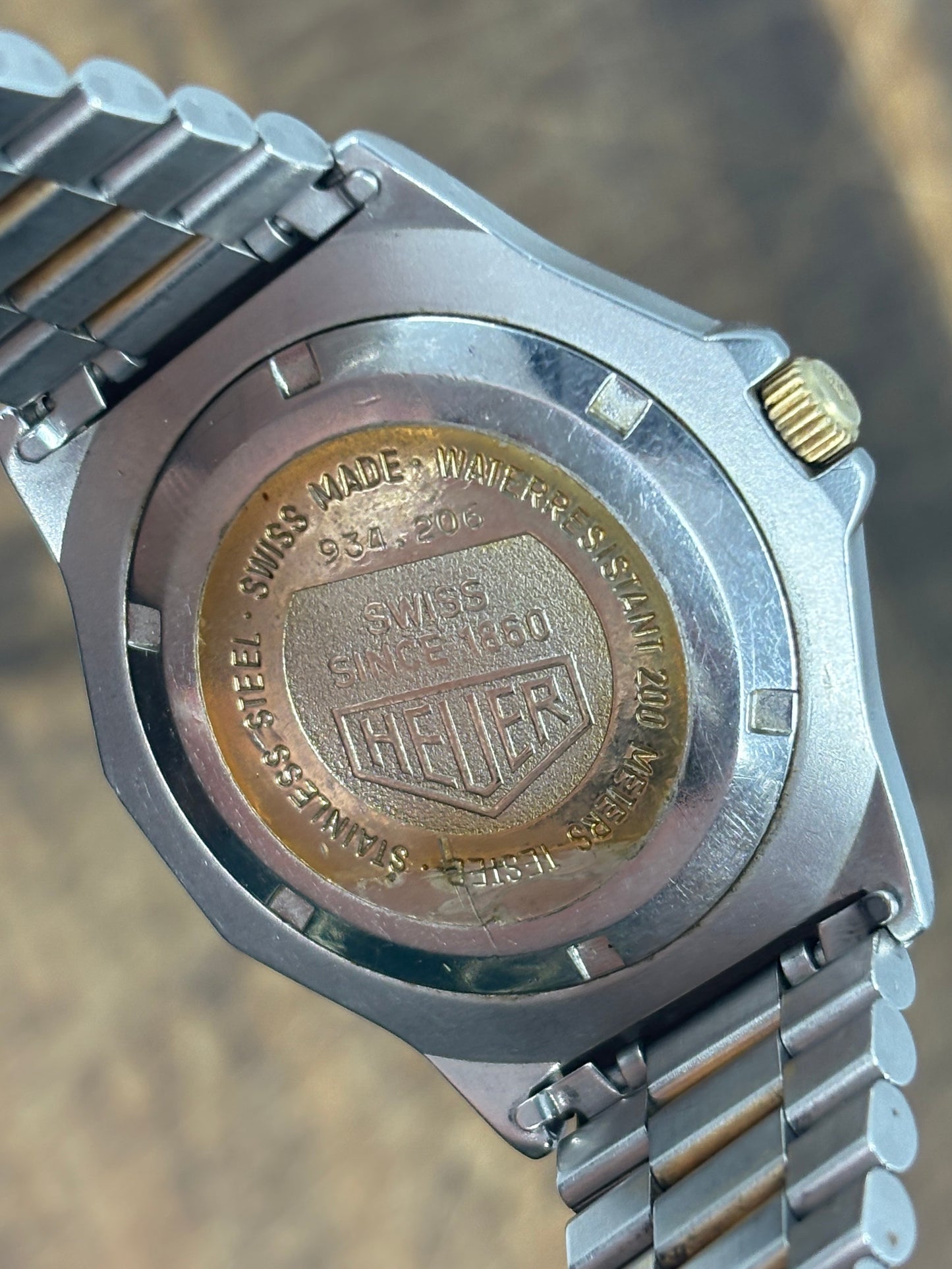 Heuer 3000 Quartz Two-Tone Dive Watch – 200m Professional, Gold/Steel, 1980s