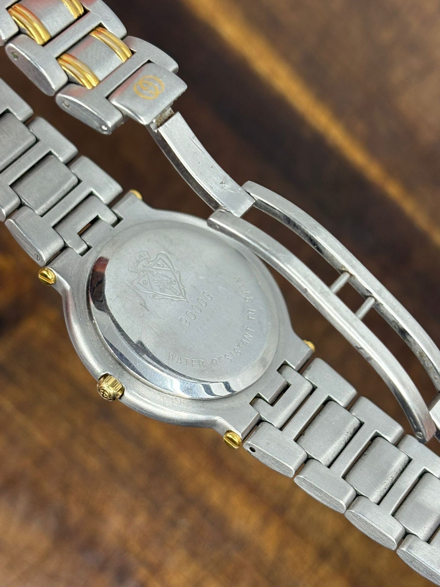 Vintage Gucci Two-Tone Quartz Watch – Gold Dial