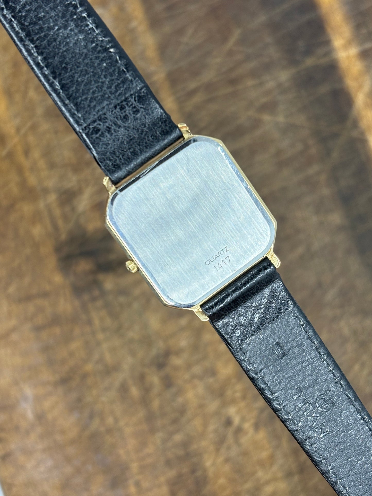 Omega De Ville Vintage Gold Tone Quartz Dress Watch Swiss Made Men’s Classic