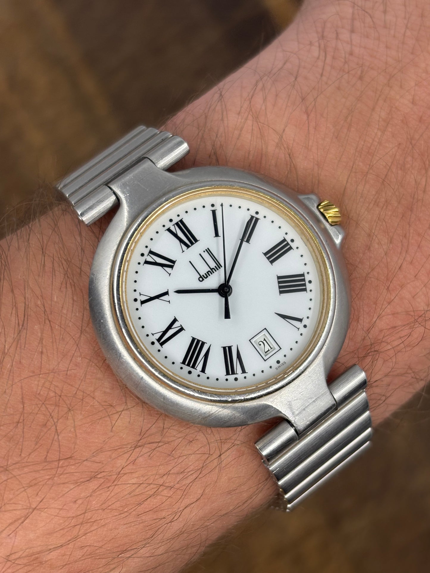 Alfred Dunhill Swiss Quartz Watch Roman Dial Date – Two-Tone Vintage 1990s