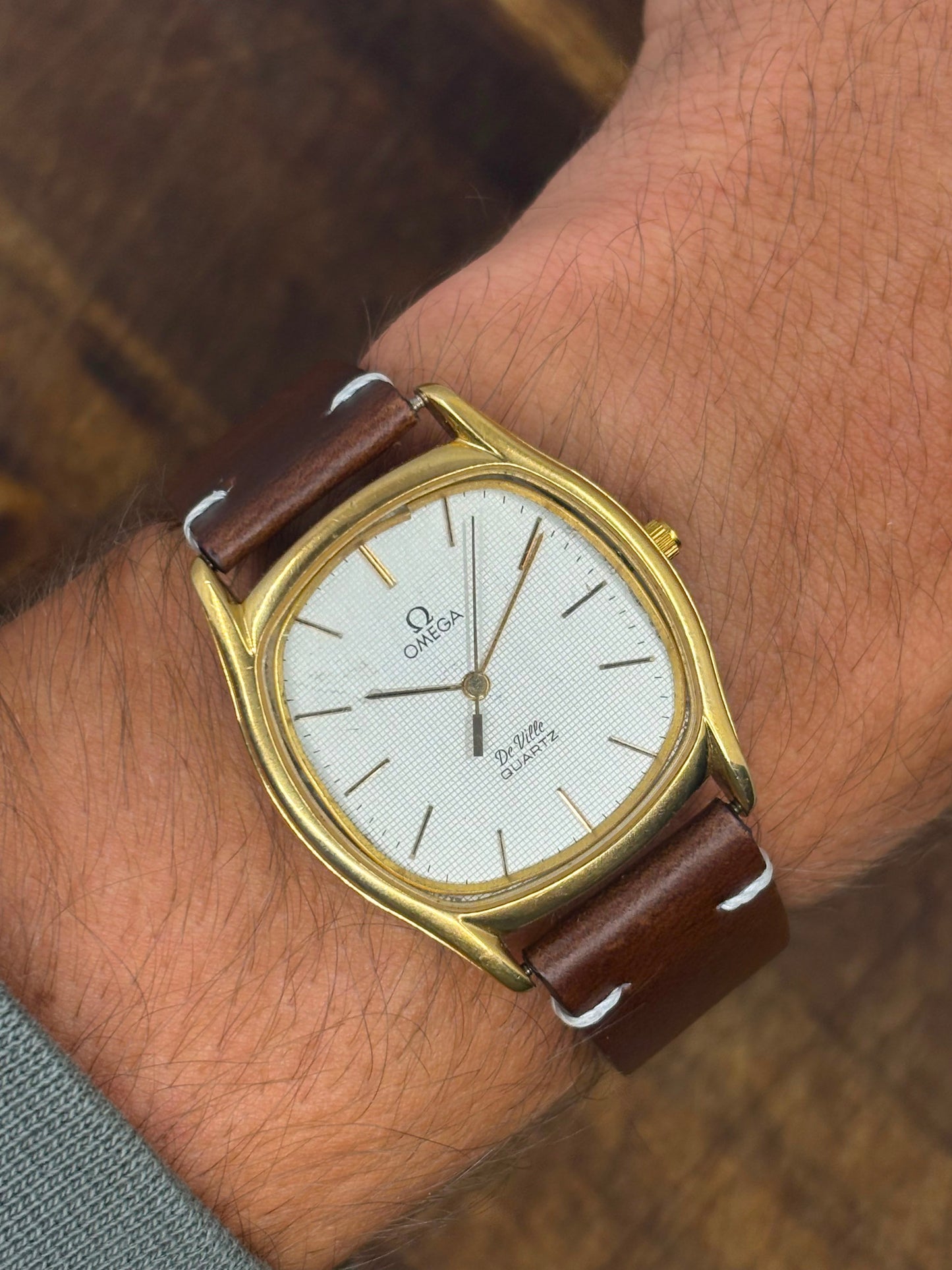 Vintage Omega De Ville Quartz Gold-Tone Dress Watch | Textured Silver Dial | Swiss Made