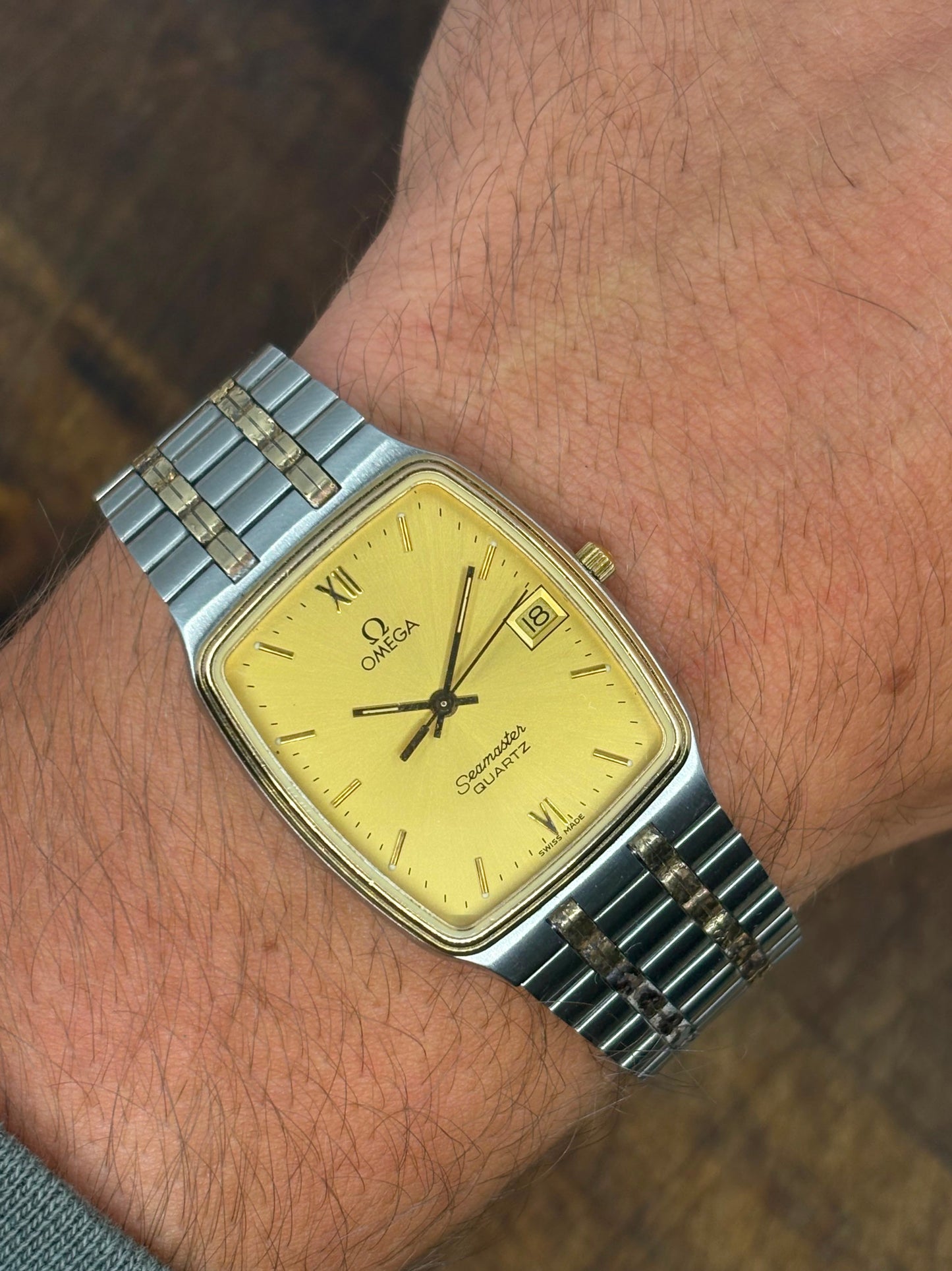 Vintage Omega Seamaster Quartz Two-Tone Watch | Gold Dial | Date | Swiss Made