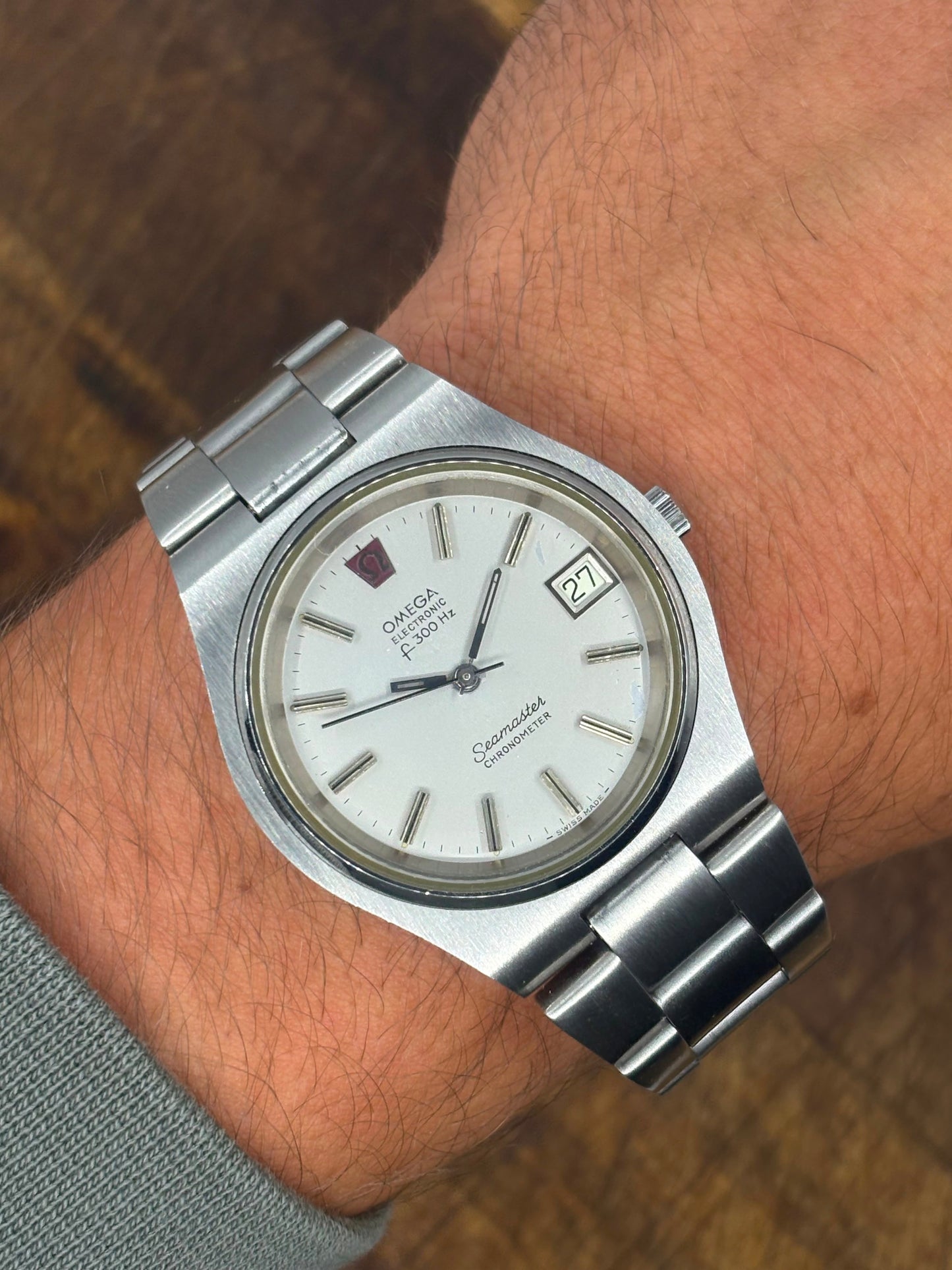 Vintage Omega Seamaster Electronic f300 Hz Chronometer | Stainless Steel | Date | Swiss Made