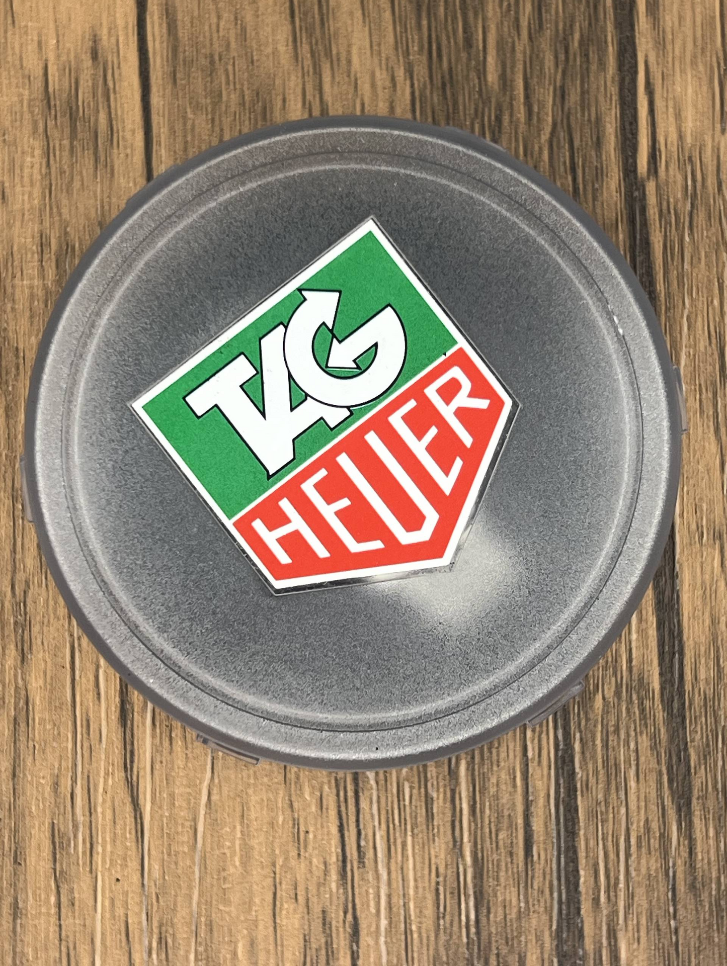 Vintage TAG Heuer Professional 200M Quartz Watch | White Dial Blue Bezel Steel Bracelet