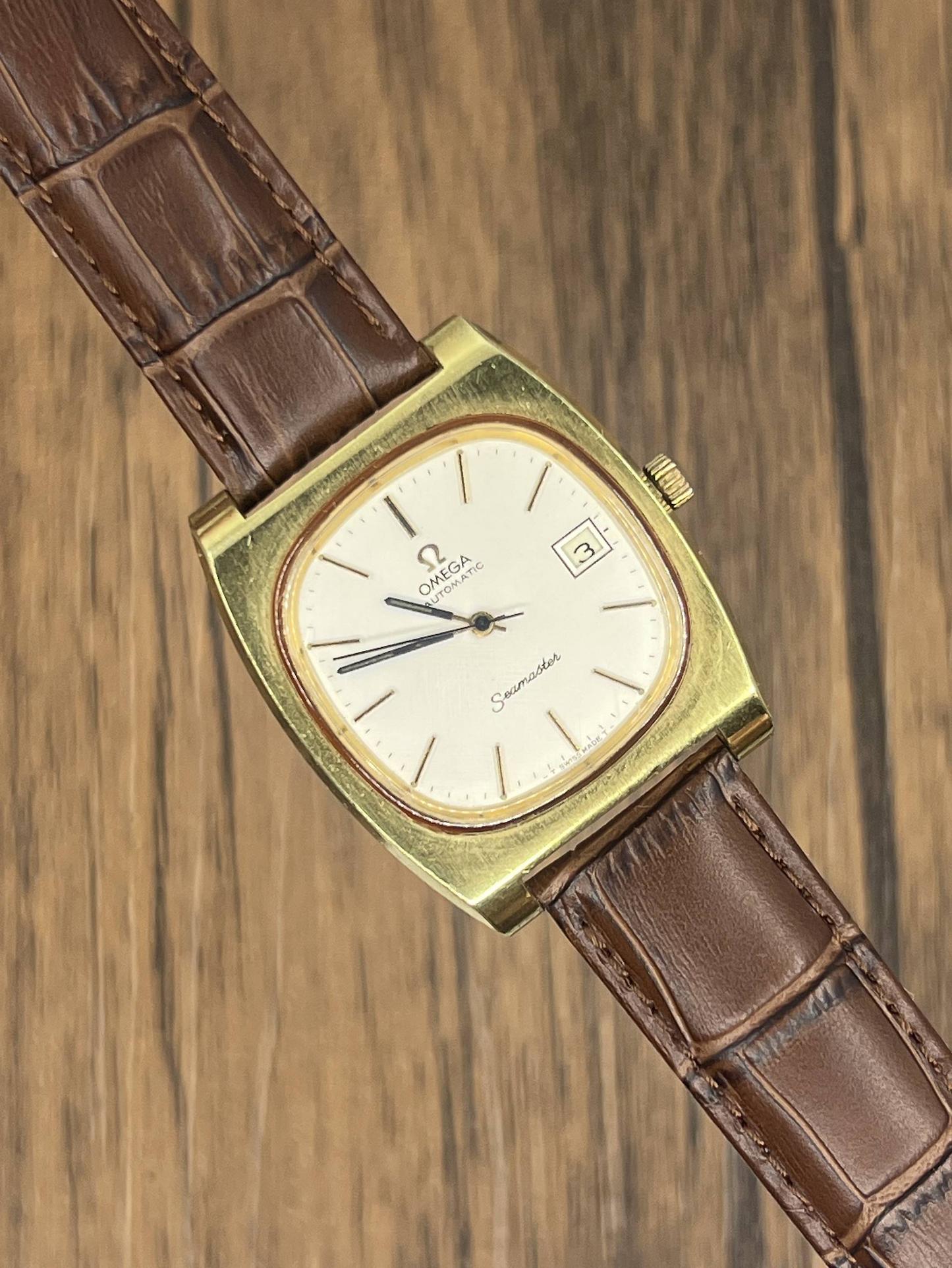 Vintage Omega Seamaster Automatic Date Watch | Gold Tone Cushion Case Swiss