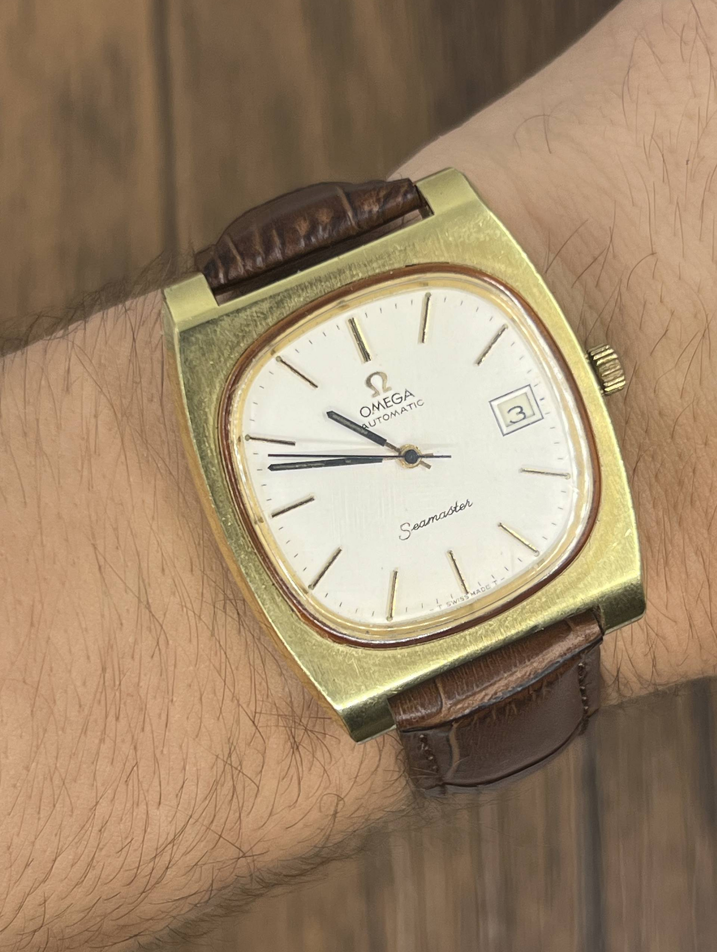 Vintage Omega Seamaster Automatic Date Watch | Gold Tone Cushion Case Swiss