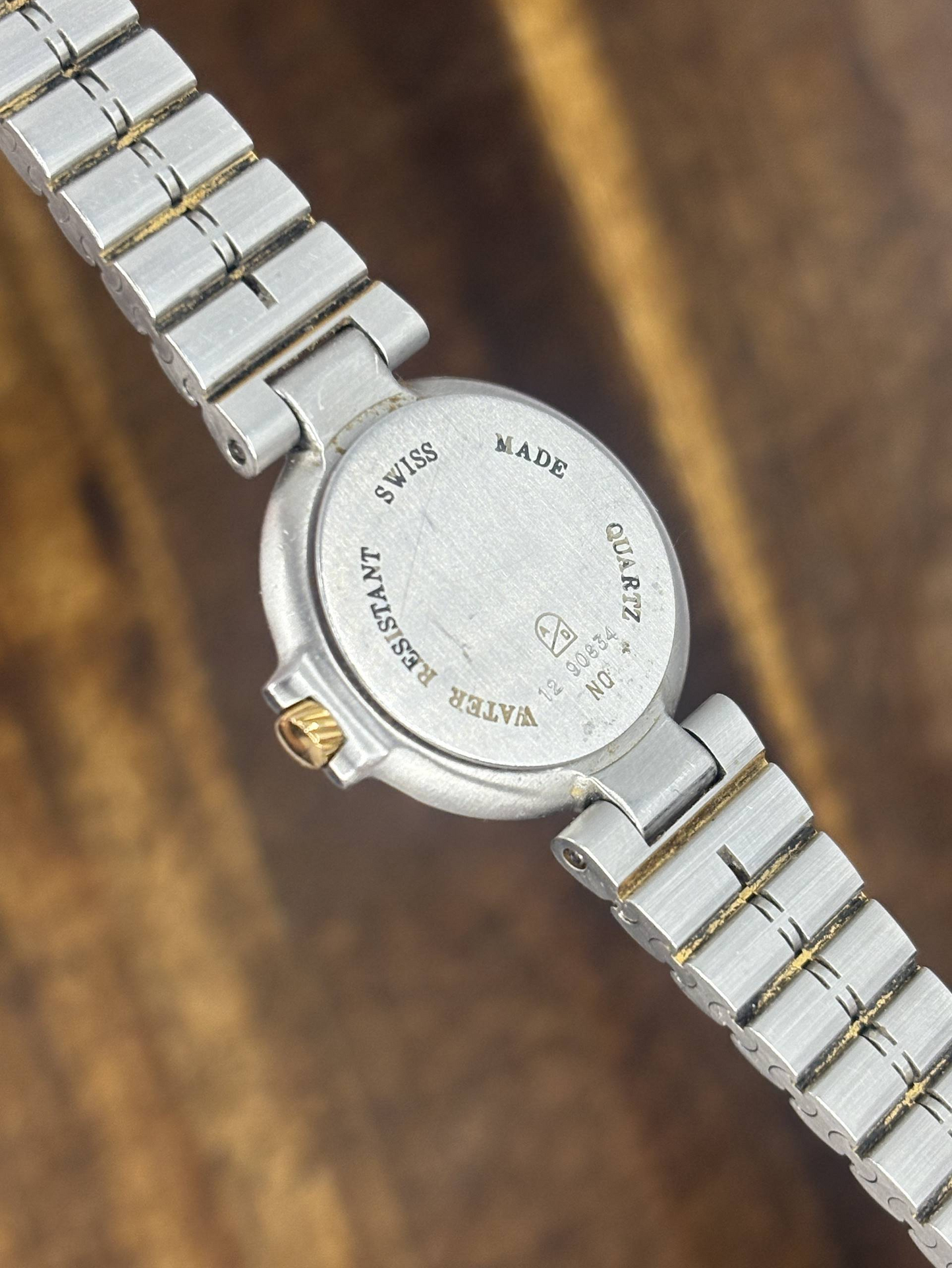 Vintage Dunhill Two-Tone Quartz Watch | Roman Numeral Dial Date Bracelet