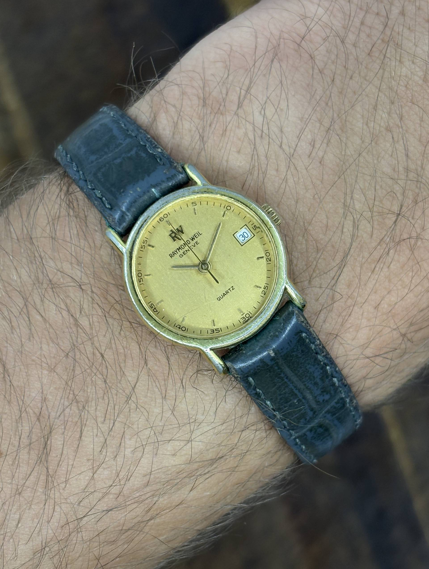 Vintage Raymond Weil Genève Quartz Watch | Gold Dial Date Black Leather Strap