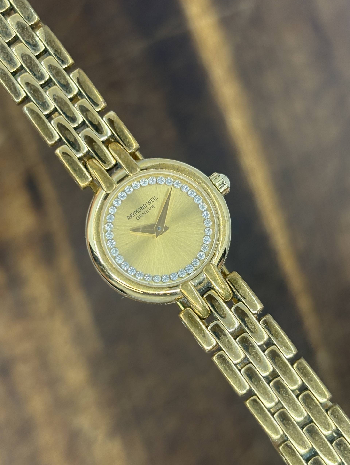 Vintage Raymond Weil Genève Ladies Watch | Gold Tone Crystal Set Dial Swiss Watch