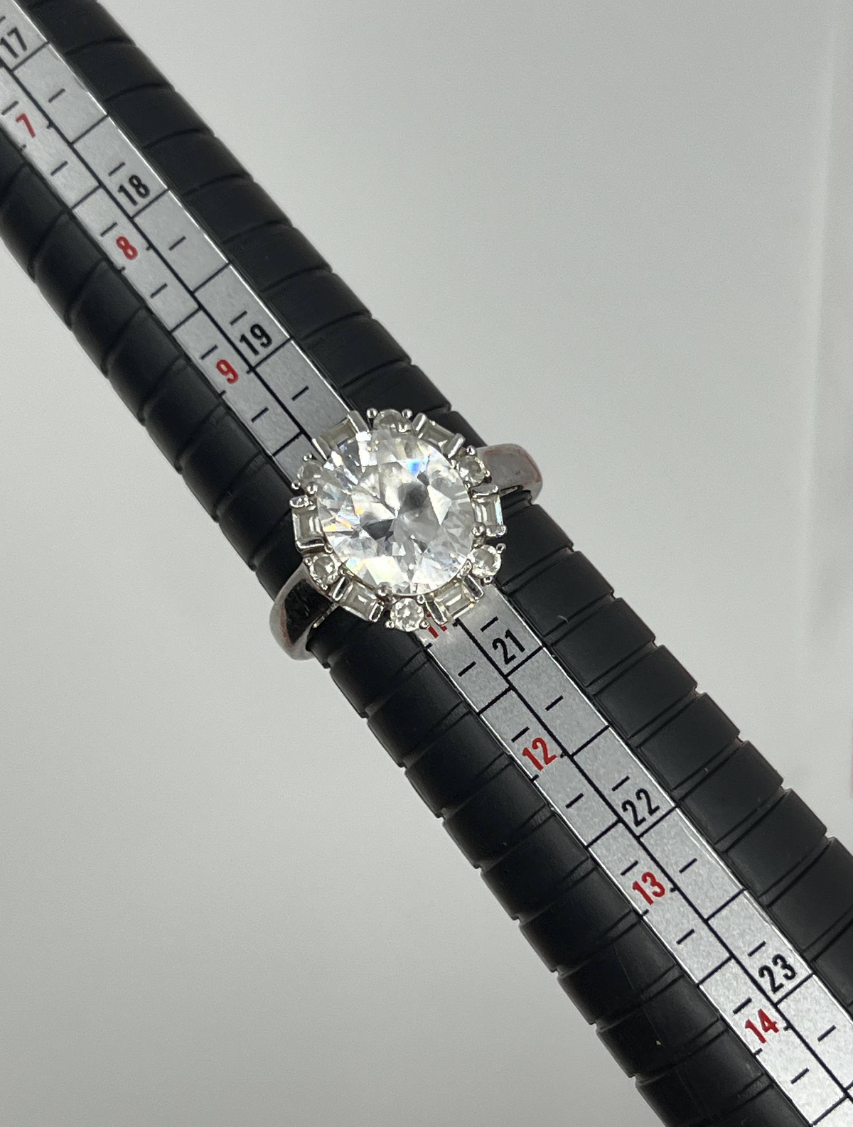 925 Sterling Silver Oval Clear Stone Halo Ring – Statement Ring