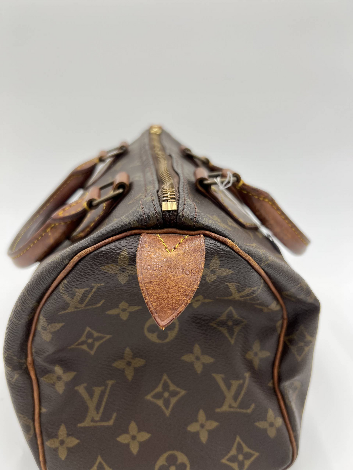 Louis Vuitton Speedy 25 Monogram Handbag