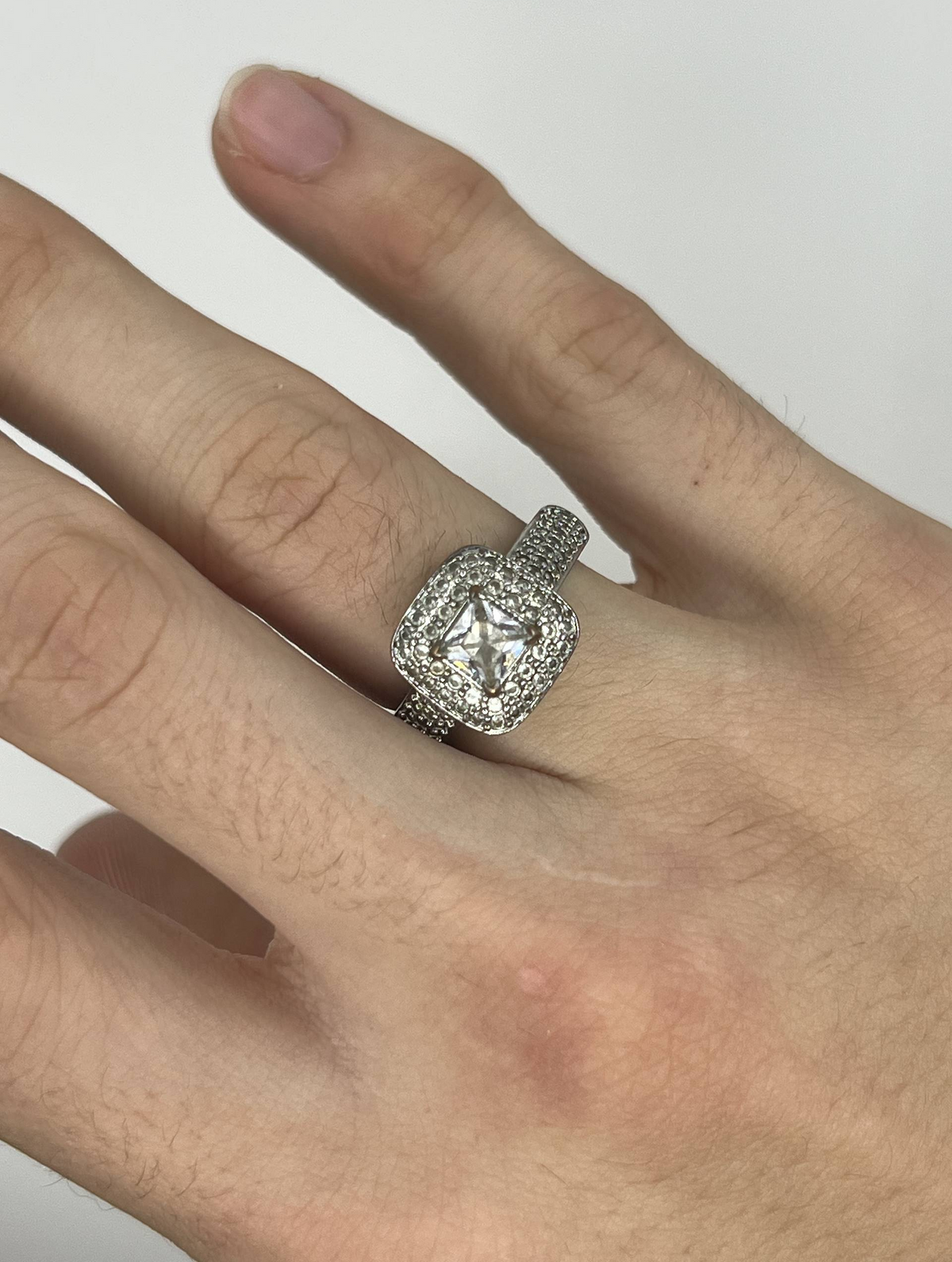 925 Sterling Silver Princess Cut Halo Ring – Sparkling Statement Design
