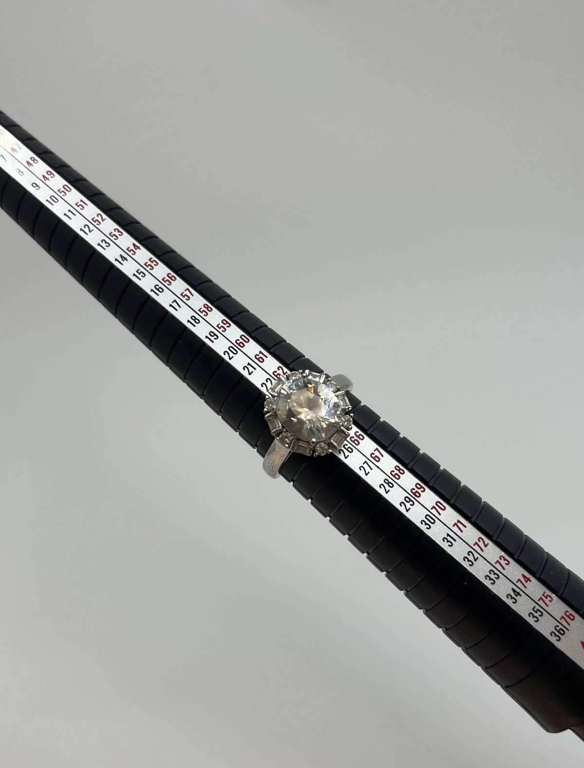 925 Sterling Silver Large Round Clear Stone Cluster Ring – Baguette & Round Halo Design