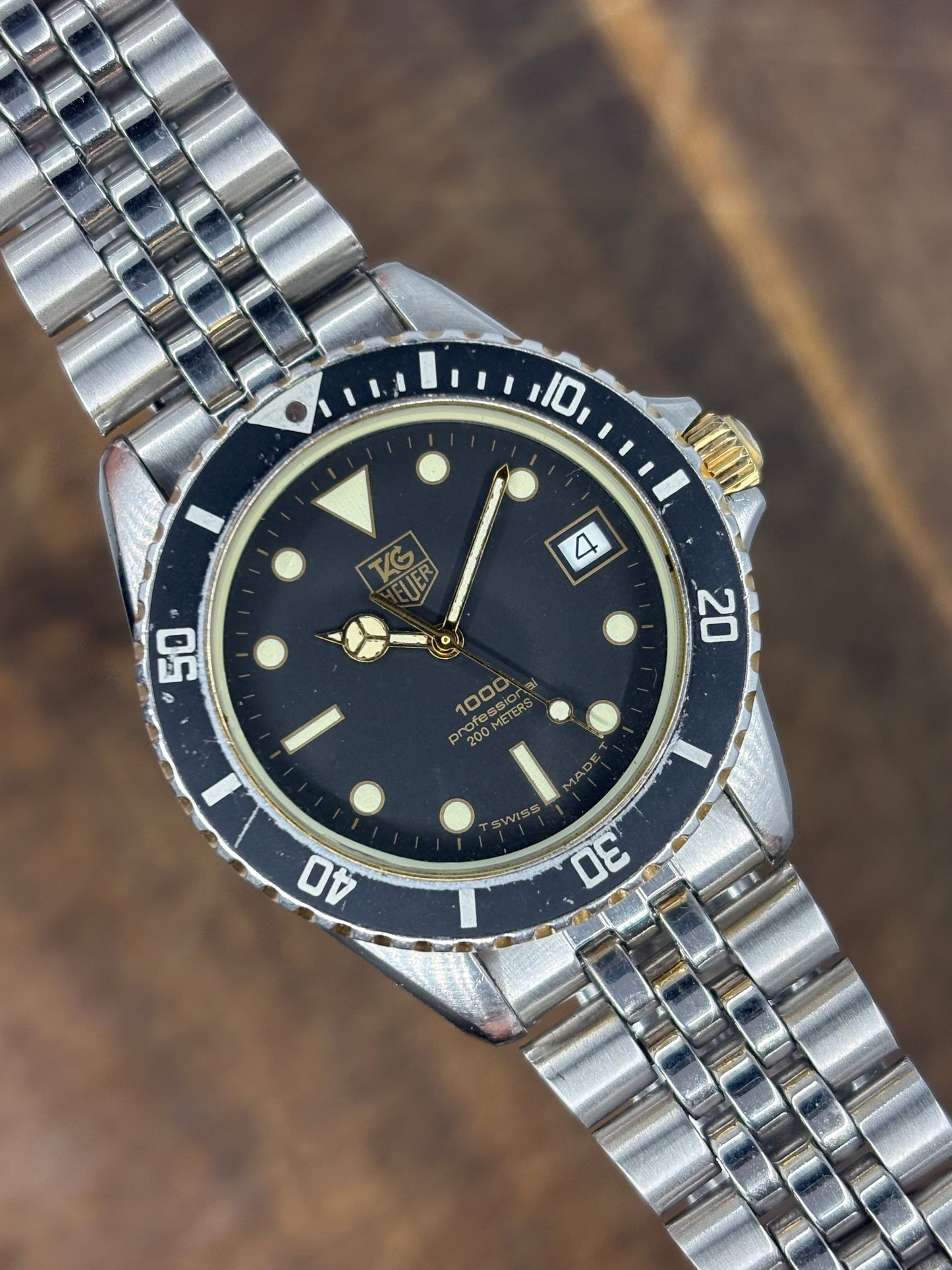 TAG Heuer 1000 Professional Quartz Diver – Black Dial – 200m – Classic Two Tone