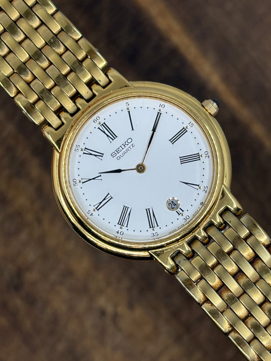 Seiko Quartz – Gold-Tone Dress Watch (Roman Dial)
