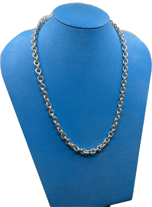 Solid silver link chain