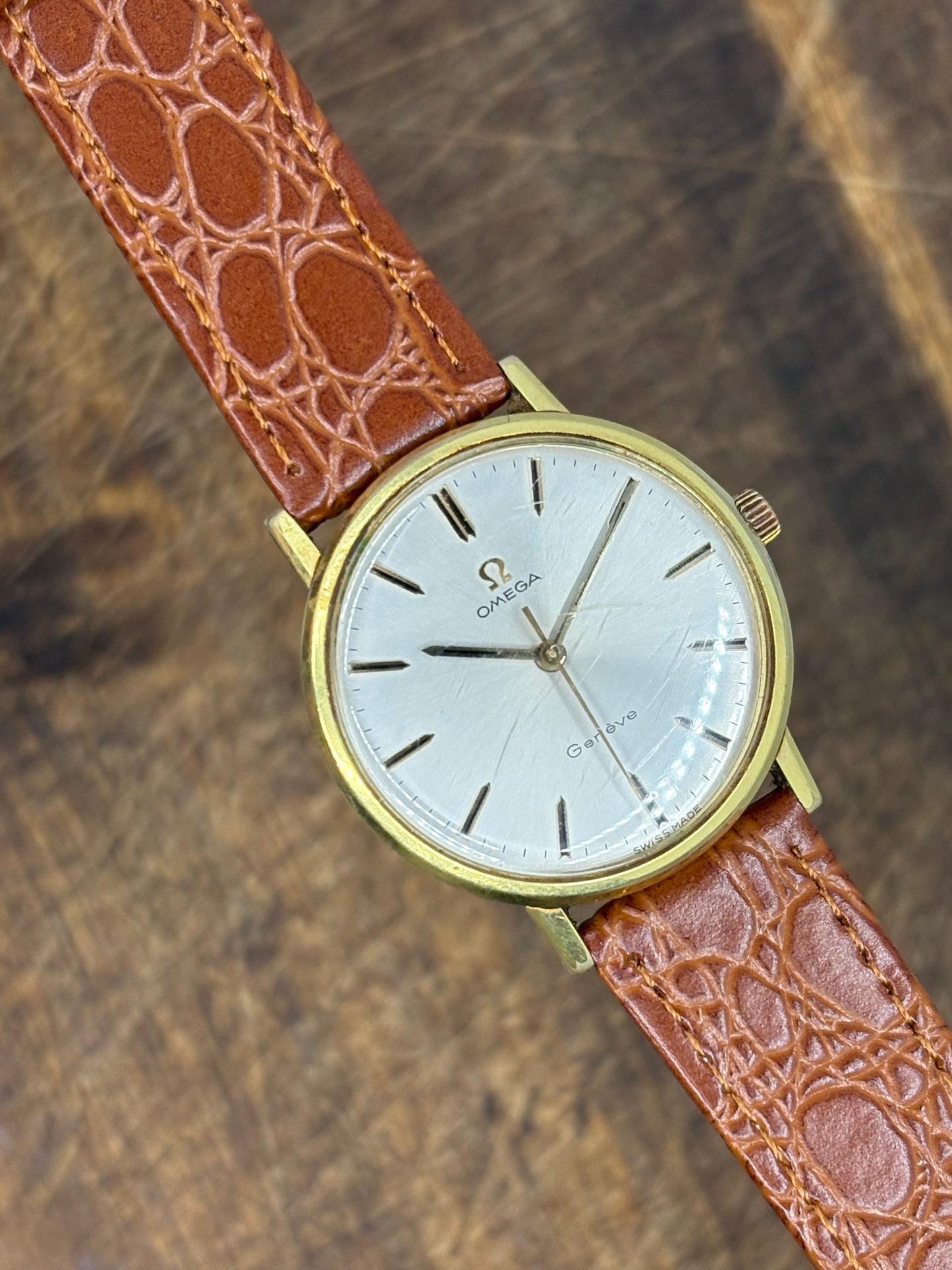 Omega Genève Manual Wind – Gold Tone – Vintage Dress Watch
