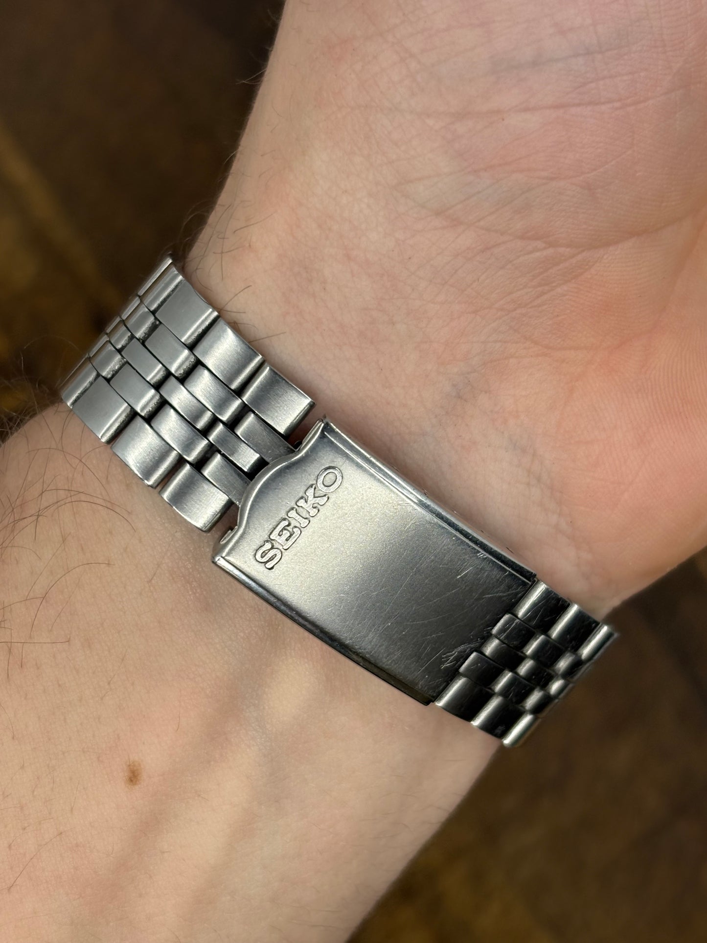 Seiko 5 Automatic (Textured Dial, Minimalist Markers)