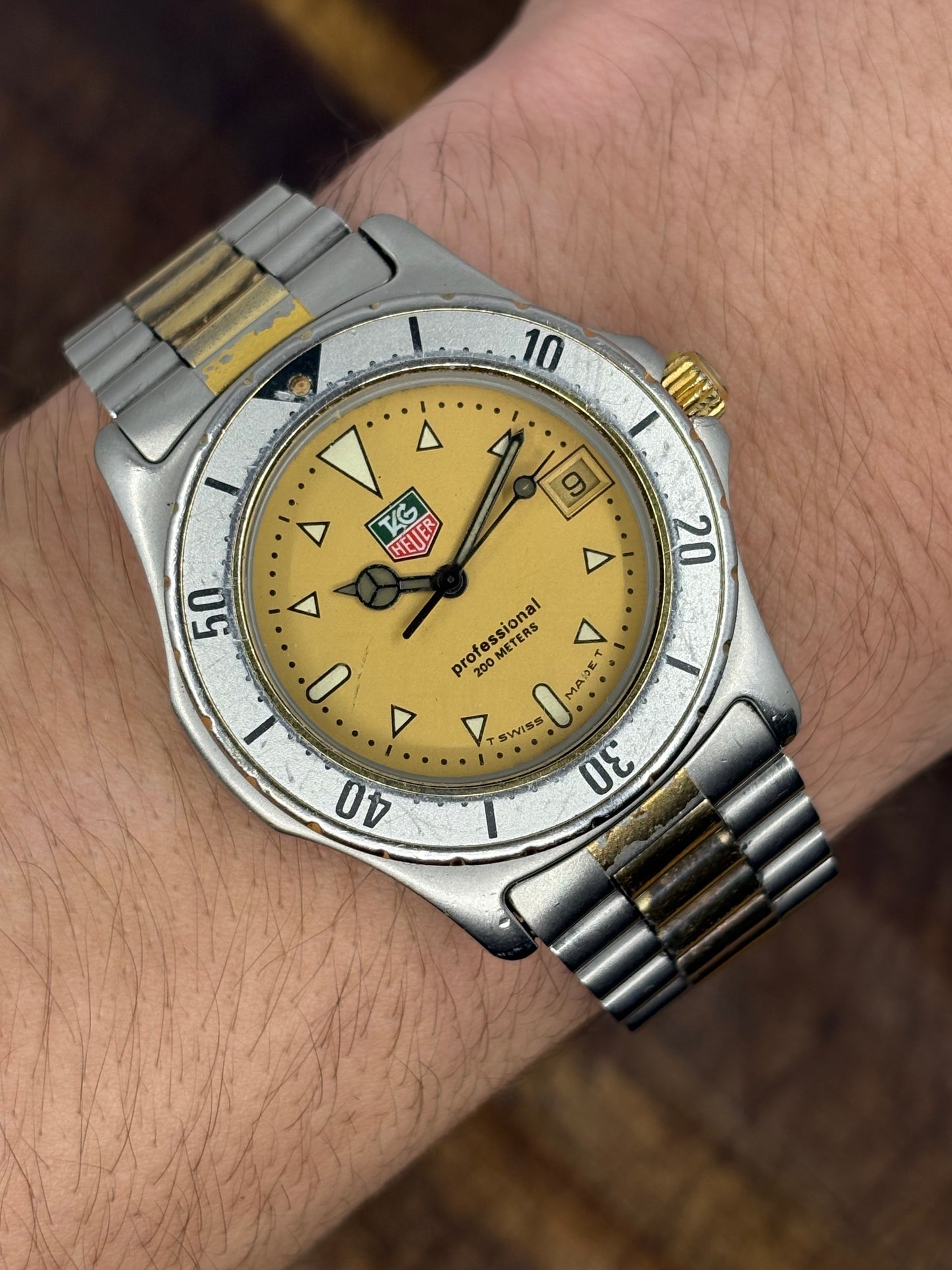 TAG Heuer Professional 200m Quartz