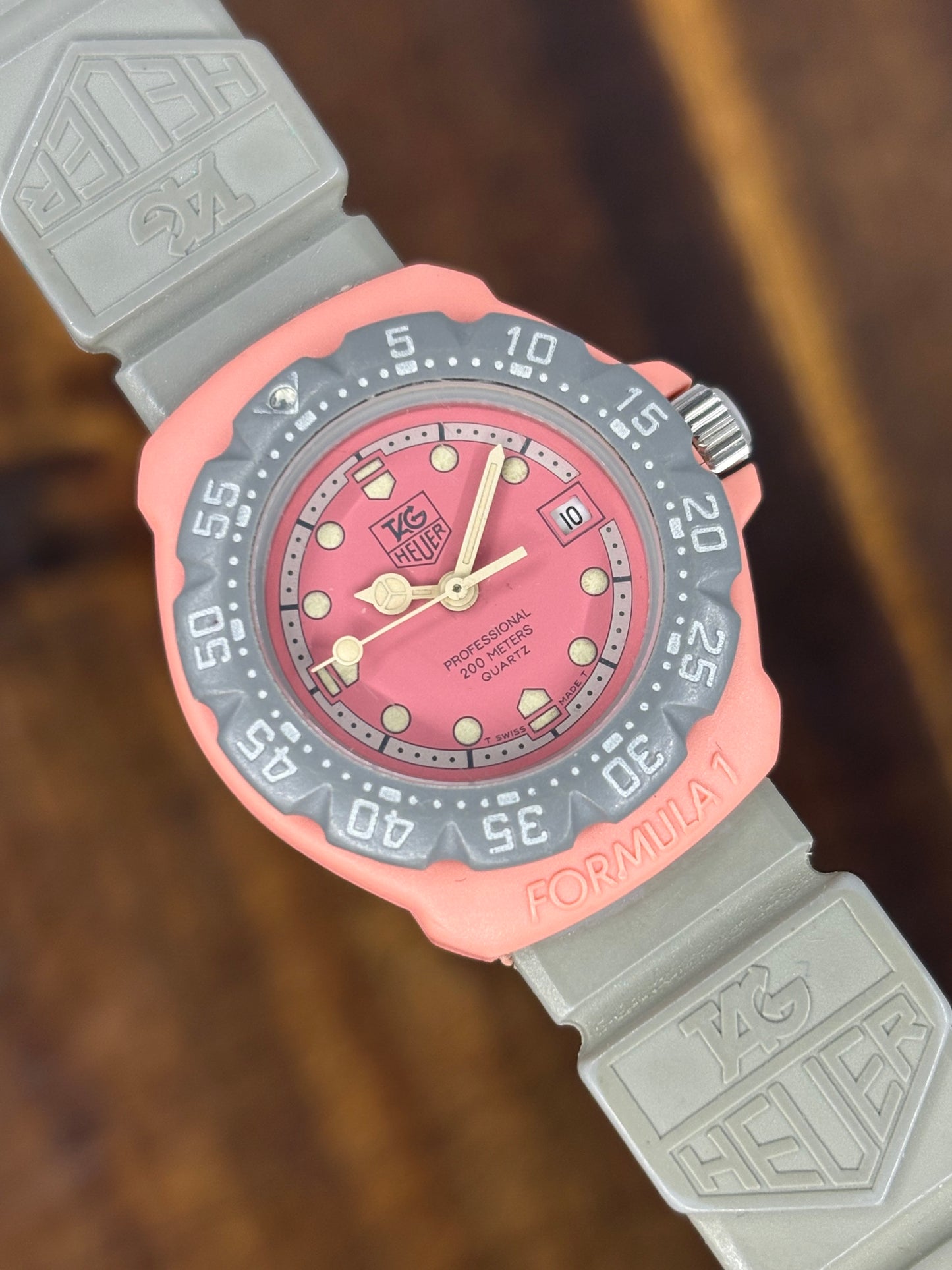 TAG Heuer Formula 1 Professional Quartz