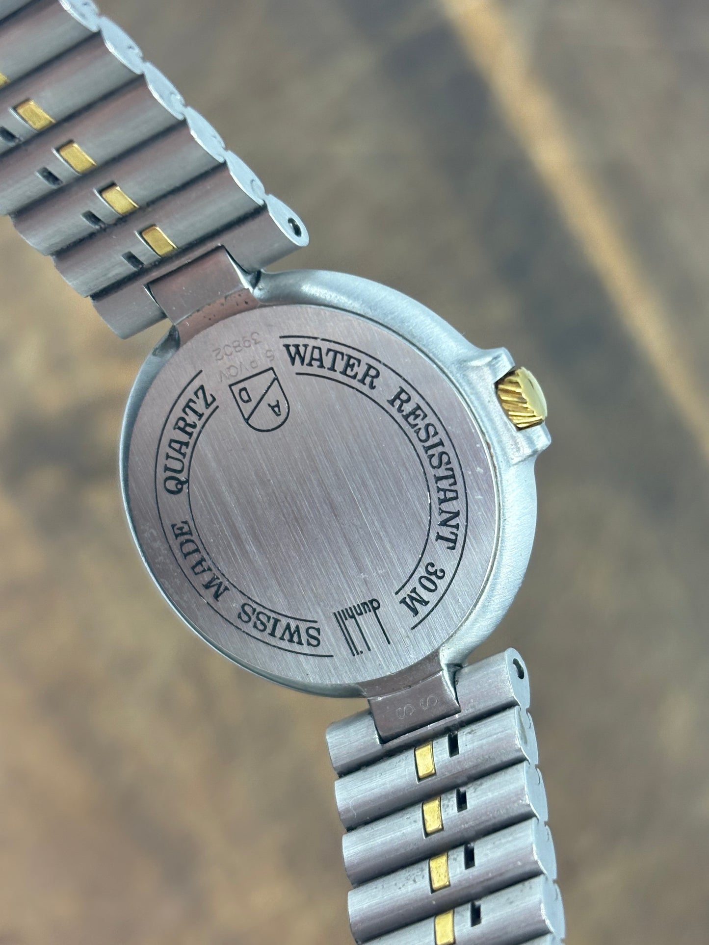 Alfred Dunhill Swiss Quartz – Blue Roman Dial – Two-Tone Accents – Vintage Watch