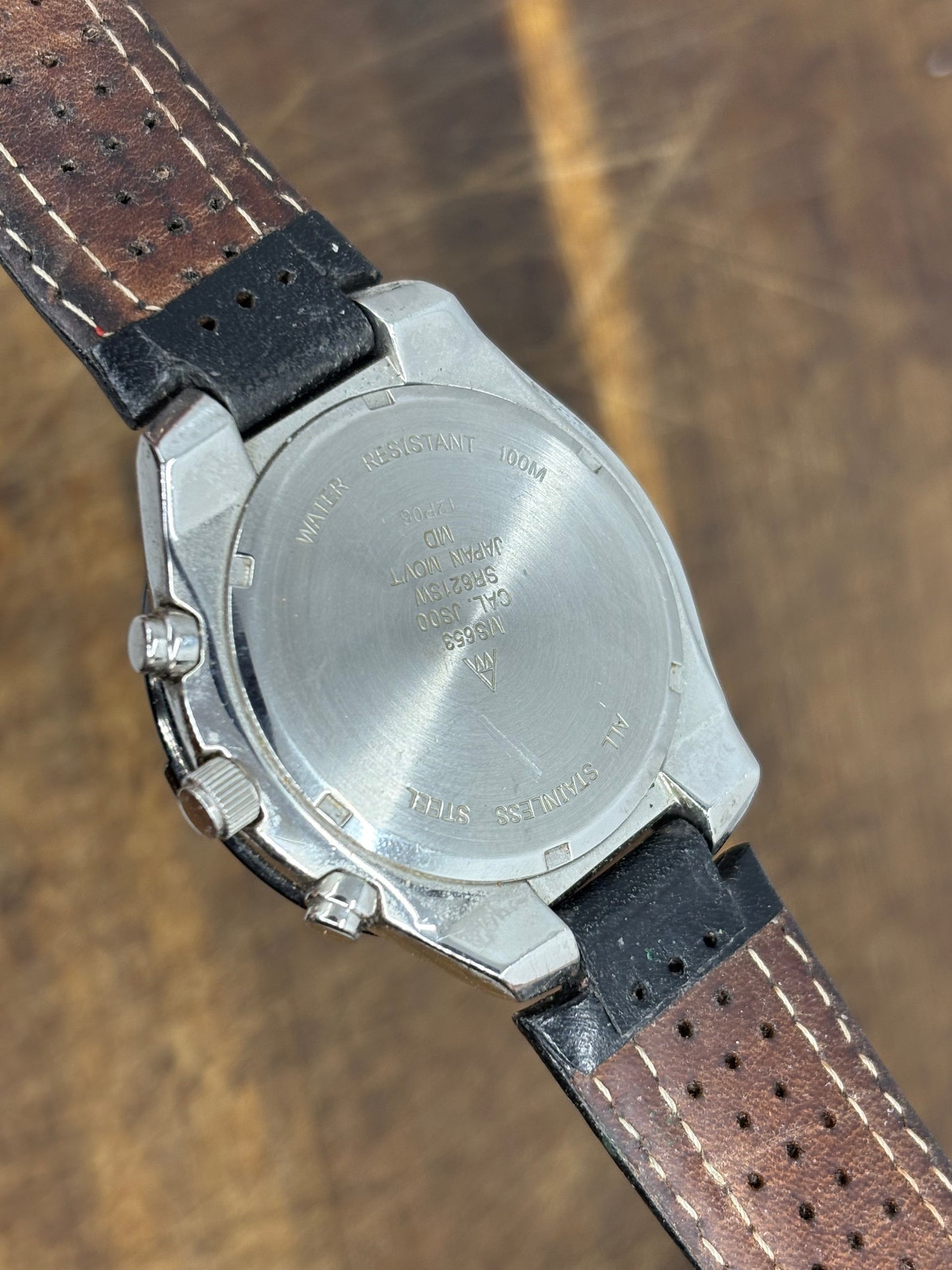 Accurist Quartz Chronograph – Black Sports Model
