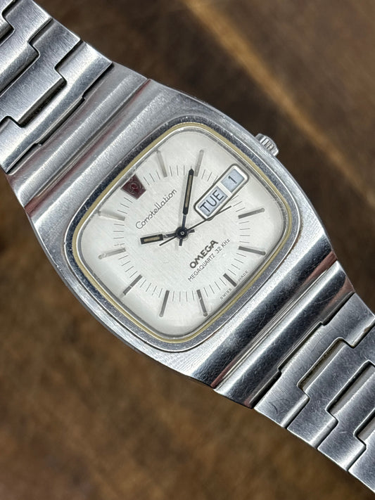Omega Constellation Megaquartz – Day-Date (Silver Dial)