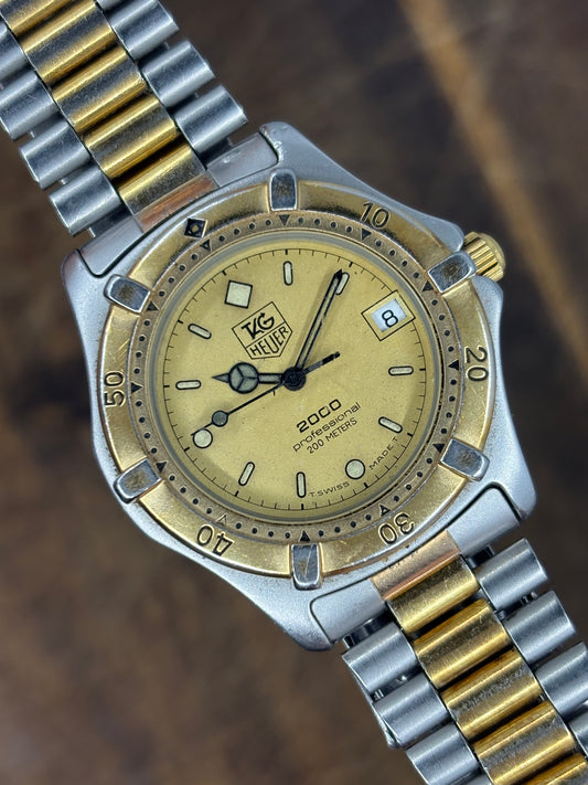 TAG Heuer 2000 Professional Quartz – Two-Tone Diver – Vintage