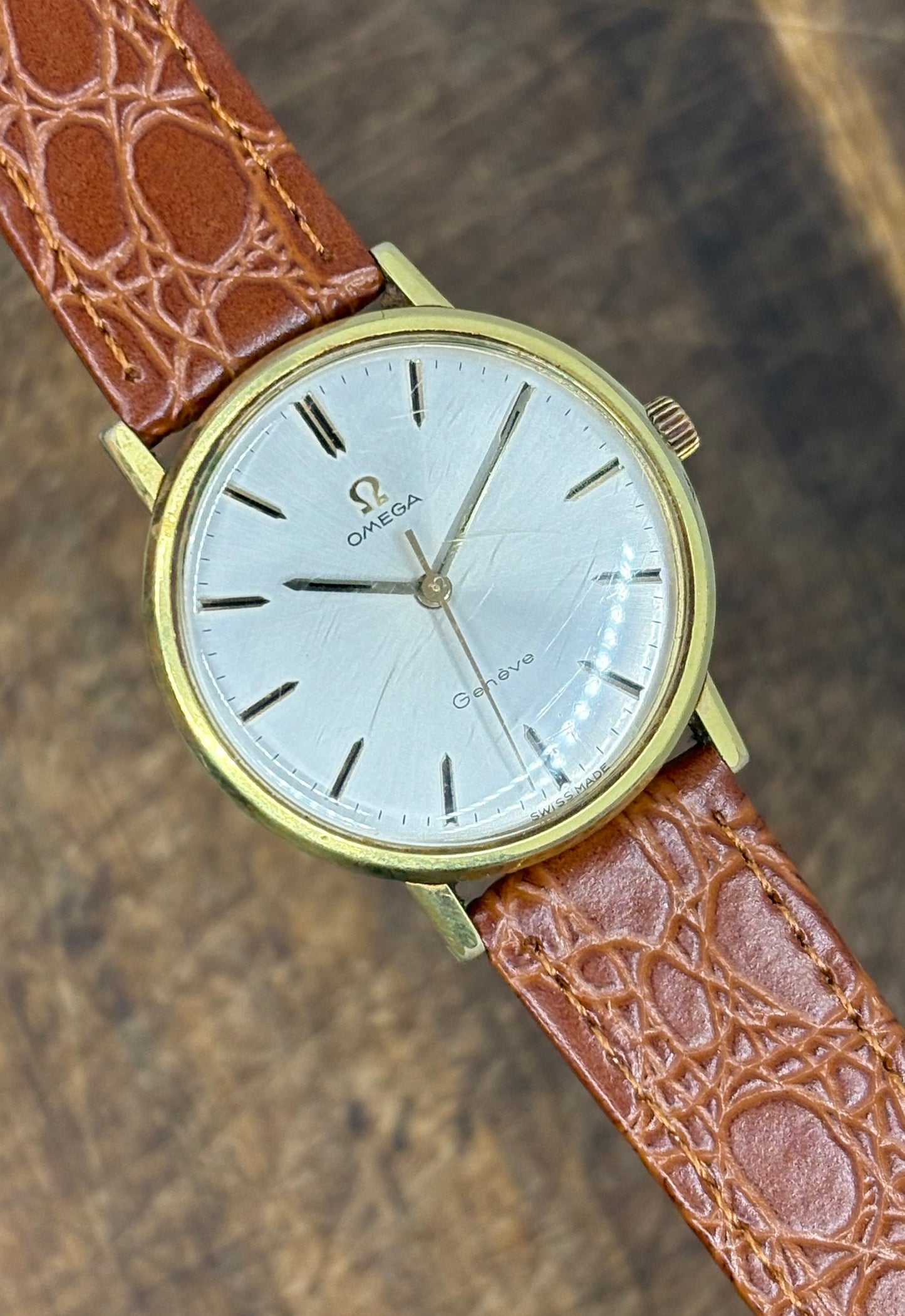 Omega Genève Manual Wind – Gold Tone – Vintage Dress Watch