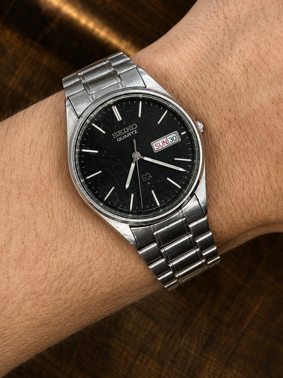 Vintage Quartz Day-Date Watch | Black Dial | Stainless Steel Bracelet | Japan Movement