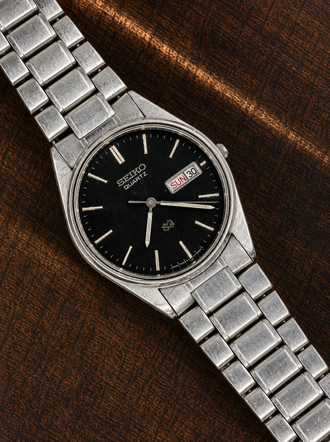 Vintage Quartz Day-Date Watch | Black Dial | Stainless Steel Bracelet | Japan Movement
