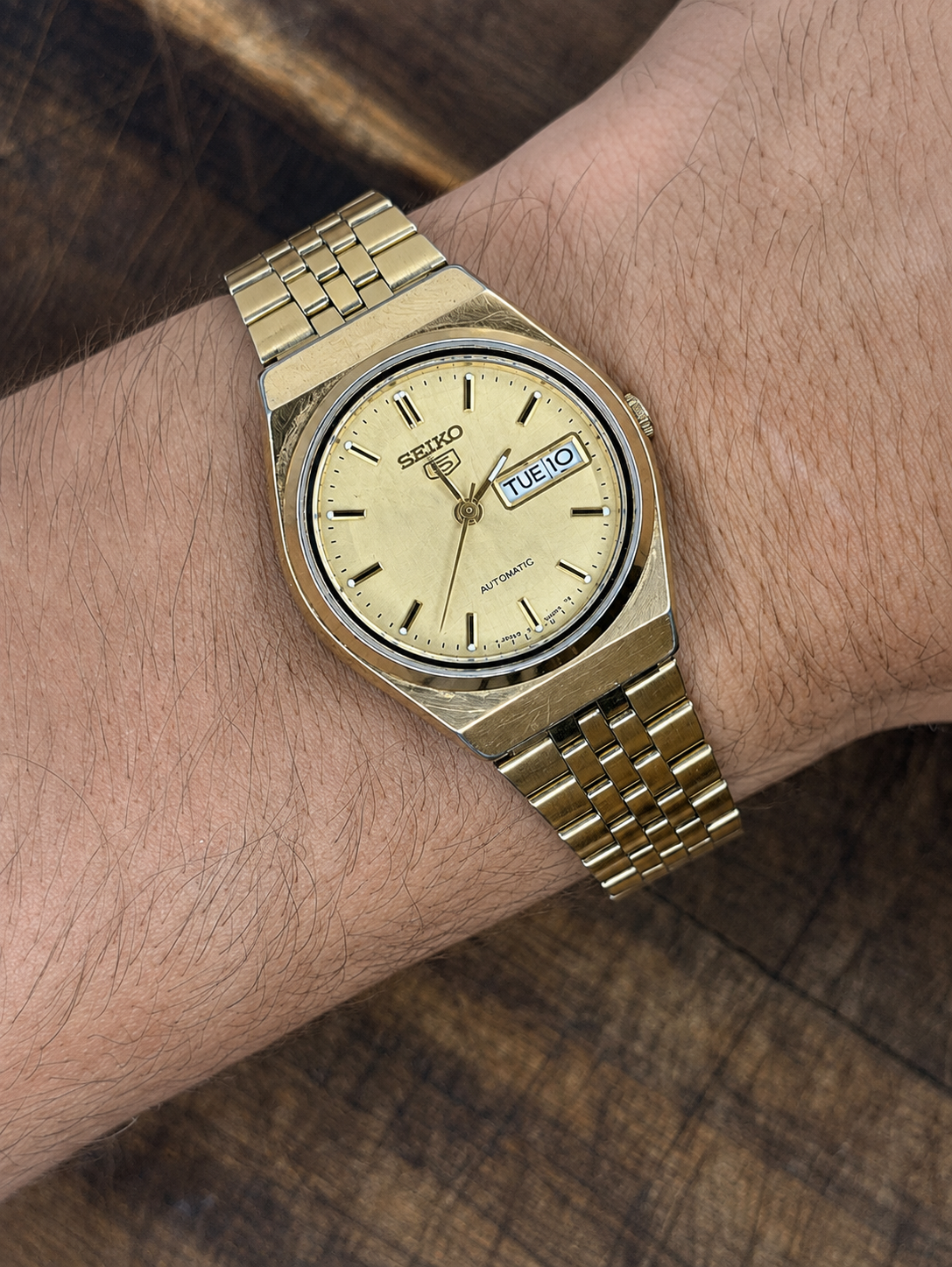 Vintage Seiko 5 Automatic Watch | Gold Tone | Day-Date | Japan Made